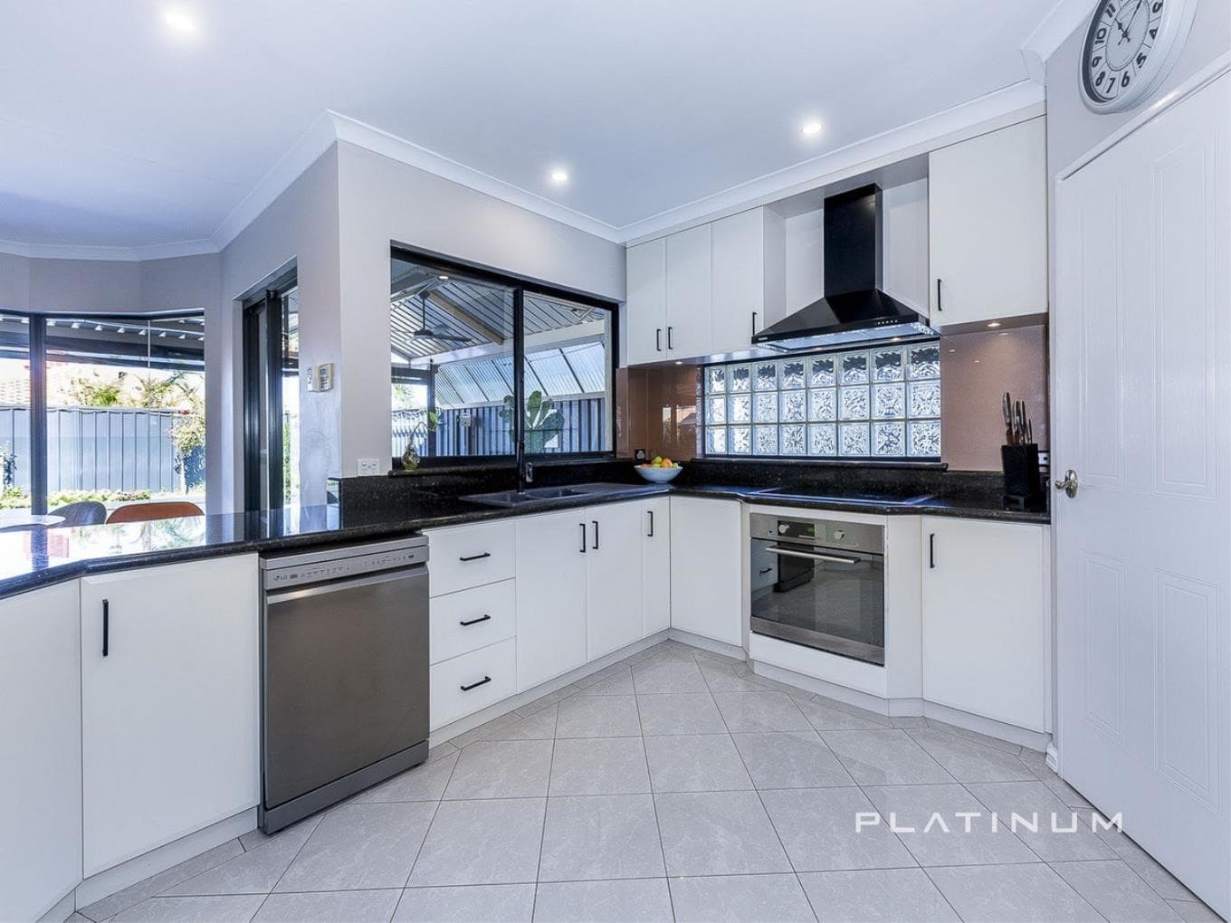 12 Manhattan Avenue, Iluka WA, Iluka - Thumbnail 3