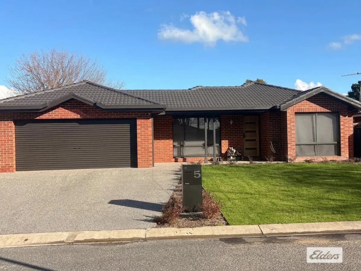 5 Draw Court, West Wodonga, VIC, 3690, West Wodonga - Image 1