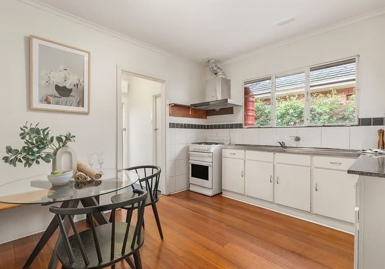1 Walsh Ave, Thornbury - Image 1