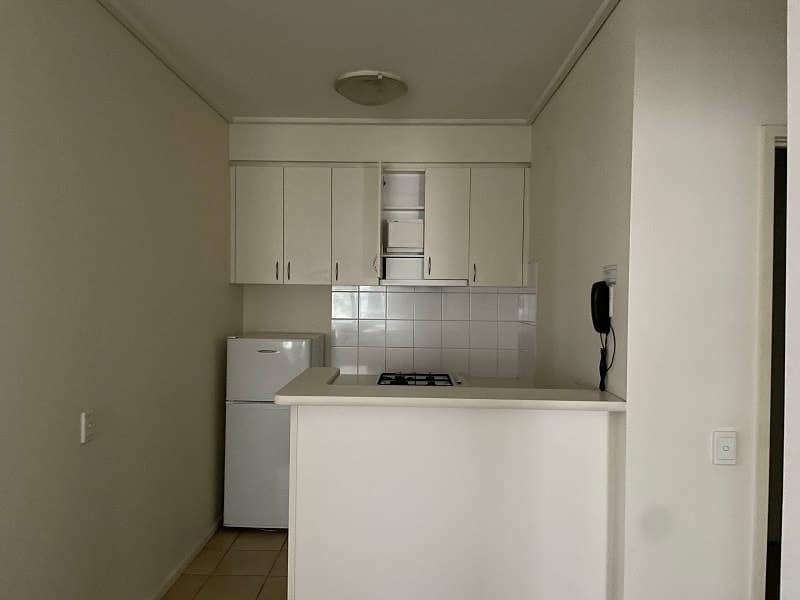 4224/550 Lygon St, Carlton - Thumbnail 3