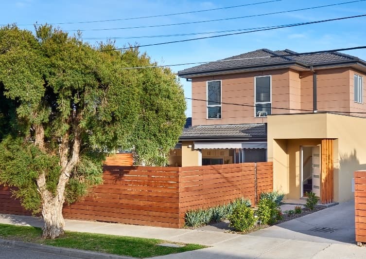 9 Chingford St, Fairfield - Image 1