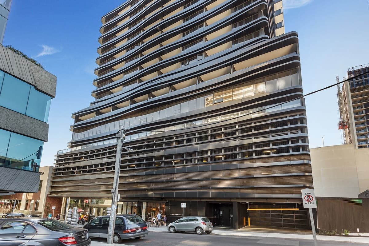609/12 Claremont St, South Yarra - Image 1