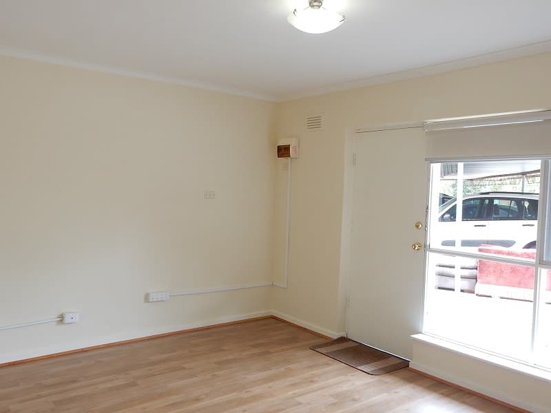 10/1 Hatfield Ct, West Footscray - Thumbnail 3
