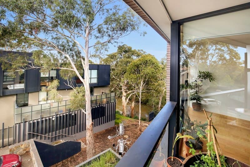 2.02/21 Rex Ave, Fairfield - Image 1