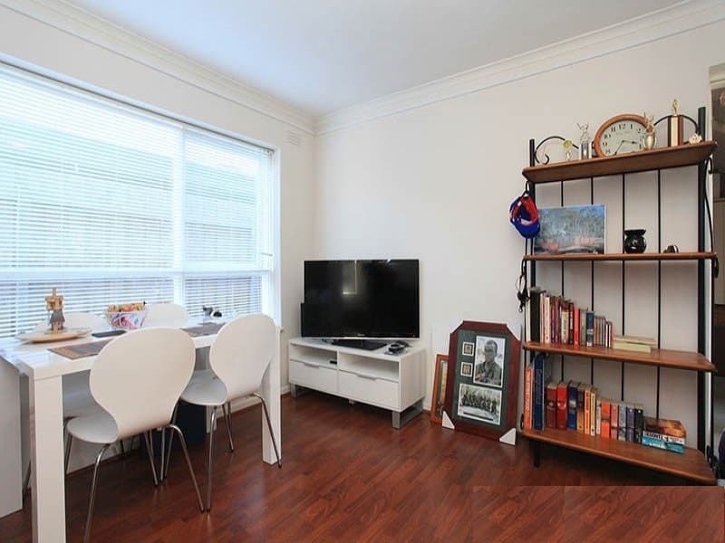5/1 Hatfield Ct, West Footscray - Image 1