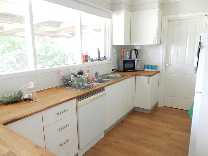 1 Alma St, Craigieburn - Thumbnail 2