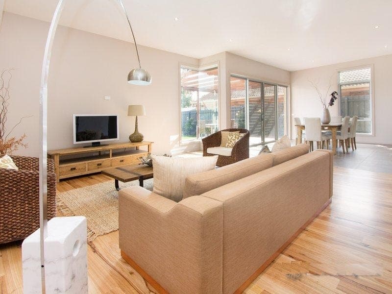 1 Pender Avenue, Mornington - Thumbnail 2