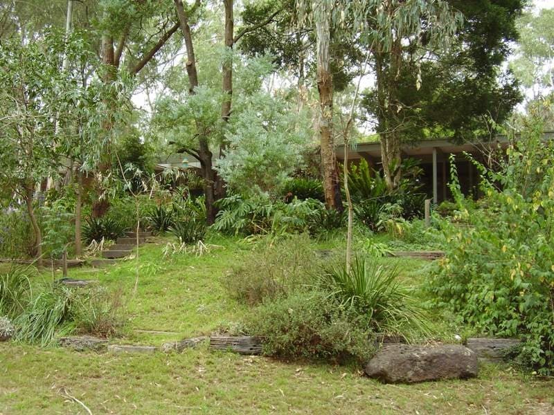 3 Yarra Braes Road, Eltham - Image 1