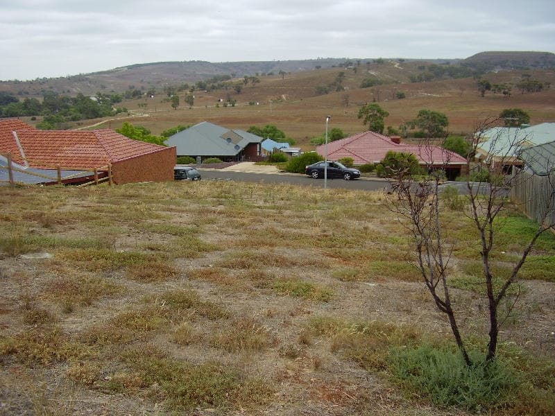 20 Rosehill Drive, Bacchus Marsh - Thumbnail 3