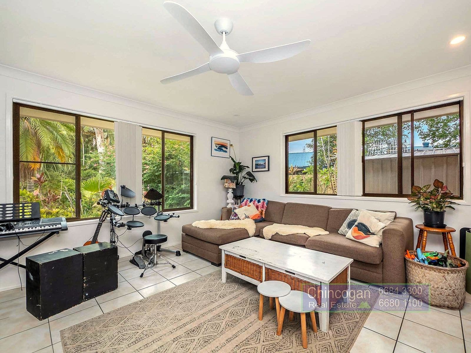 7 Aloota Crescent, Ocean Shores, NSW, Ocean Shores - Thumbnail 2