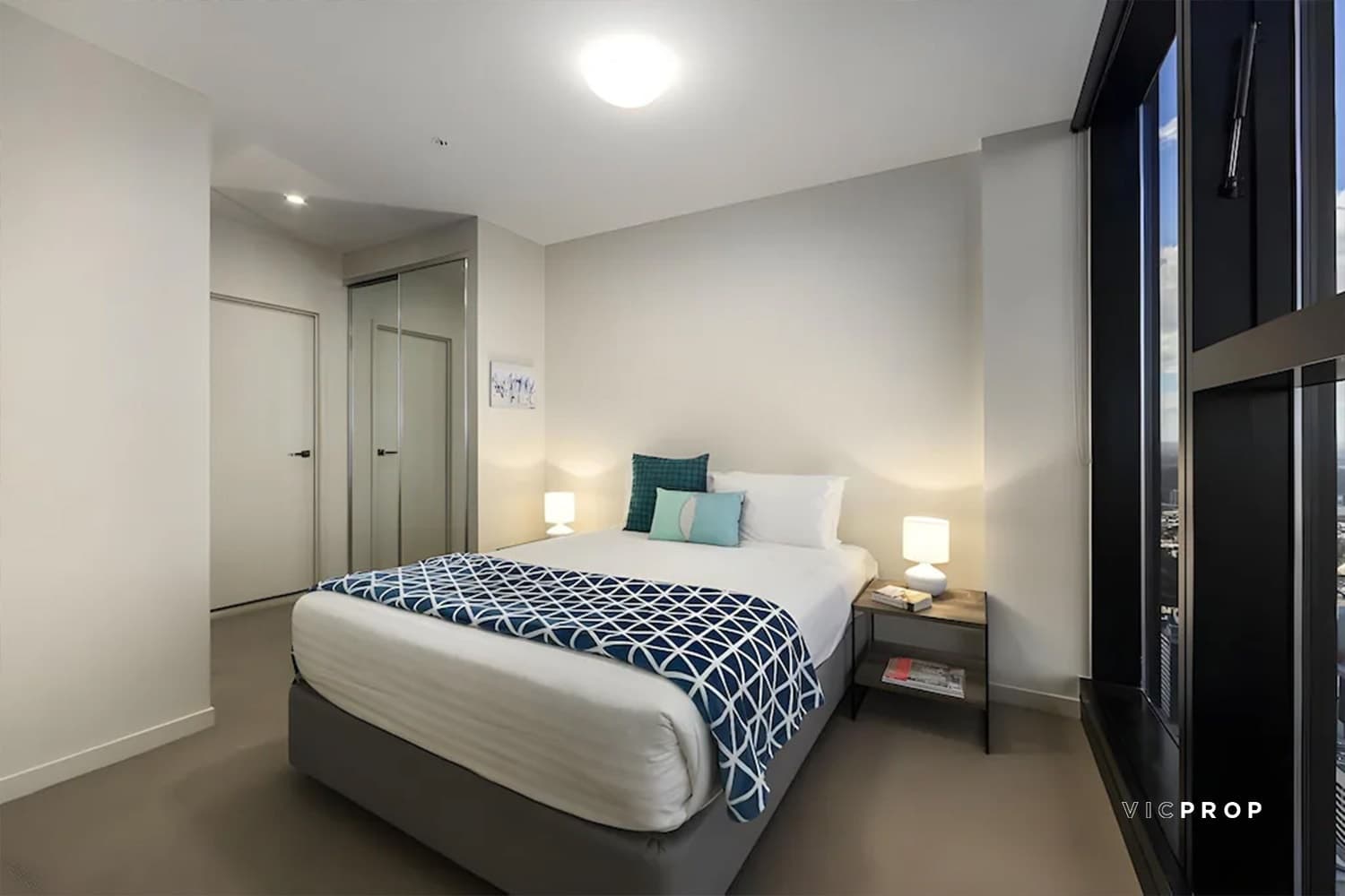 5504/568 Collins Street, Melbourne - Thumbnail 2