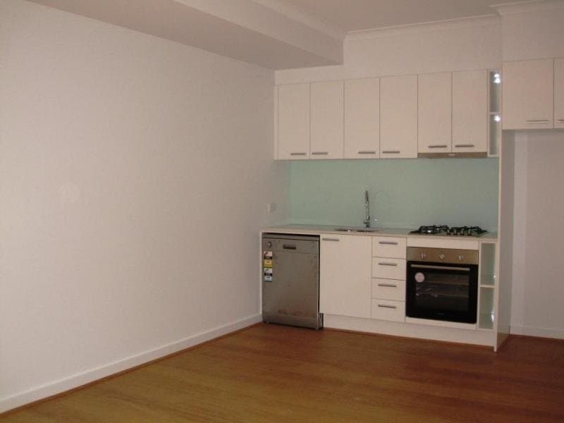 4/58 Chaleyer Street, Reservoir - Thumbnail 3
