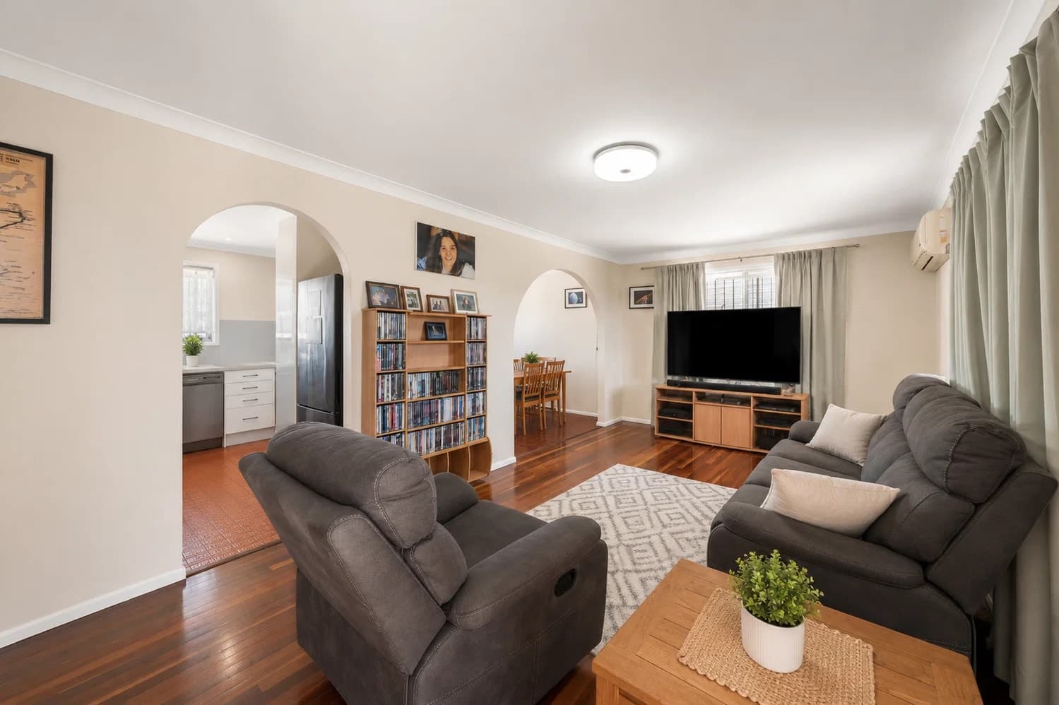 8 Meelagh Street, Bracken Ridge, QLD, 4017, Bracken Ridge - Thumbnail 3