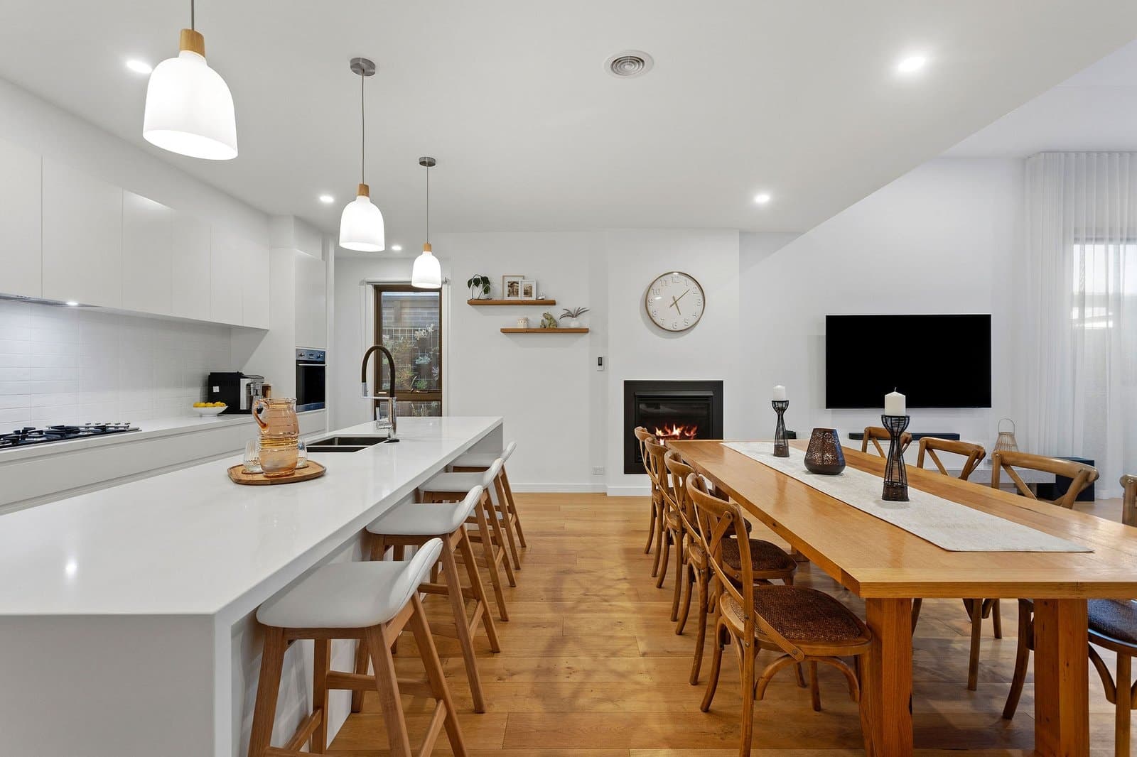 17 Carnoustie Grove, Mornington - Thumbnail 2