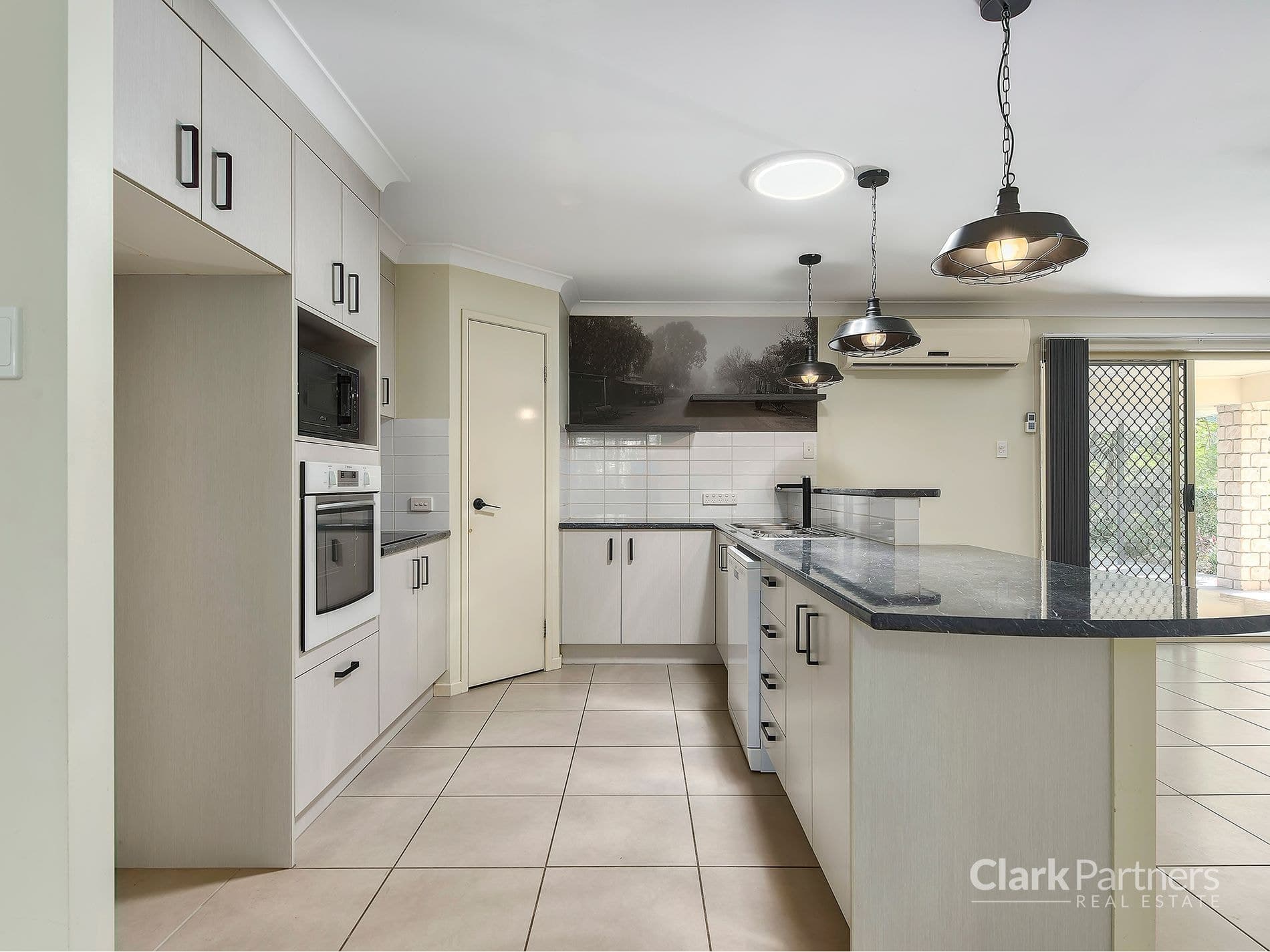 8 Dalewood Place, Fernvale, QLD, Fernvale - Thumbnail 4