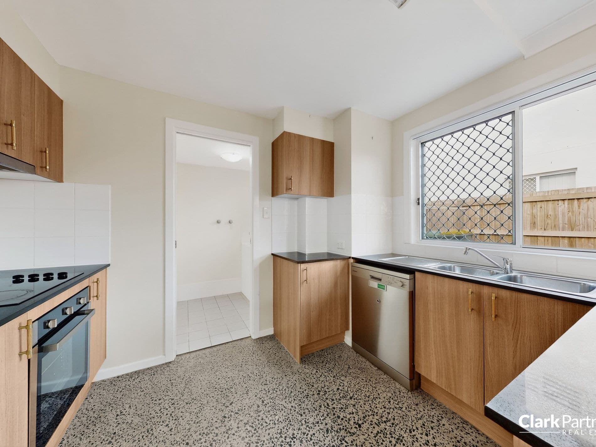 30 / 35 Kenneth Street, Morayfield, QLD, Morayfield - Thumbnail 3