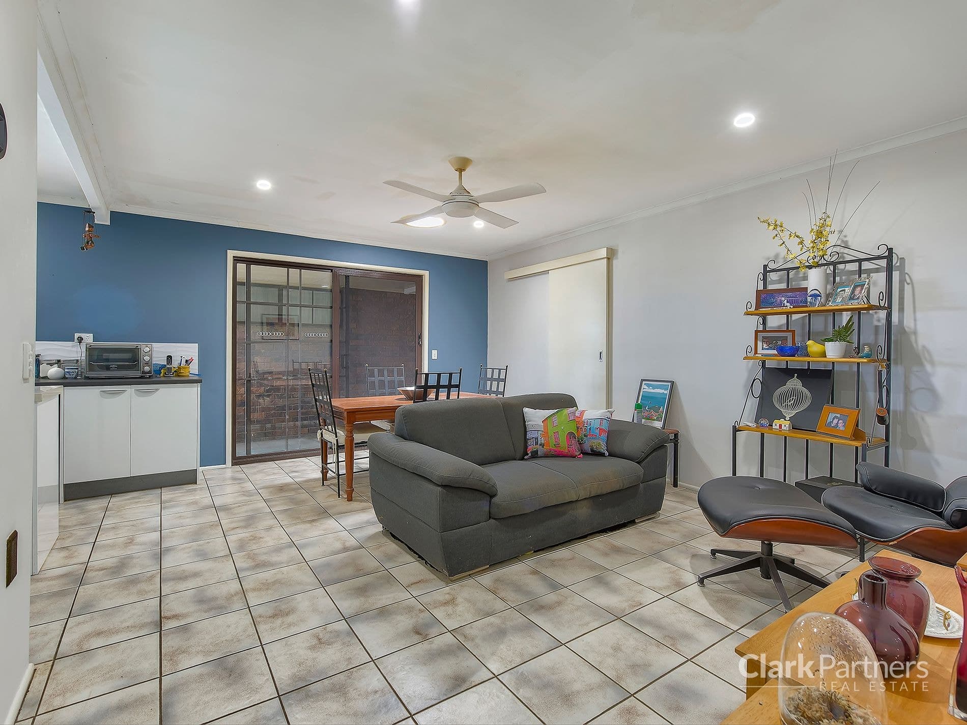76 Learmonth Street, Strathpine, QLD, Strathpine - Thumbnail 8