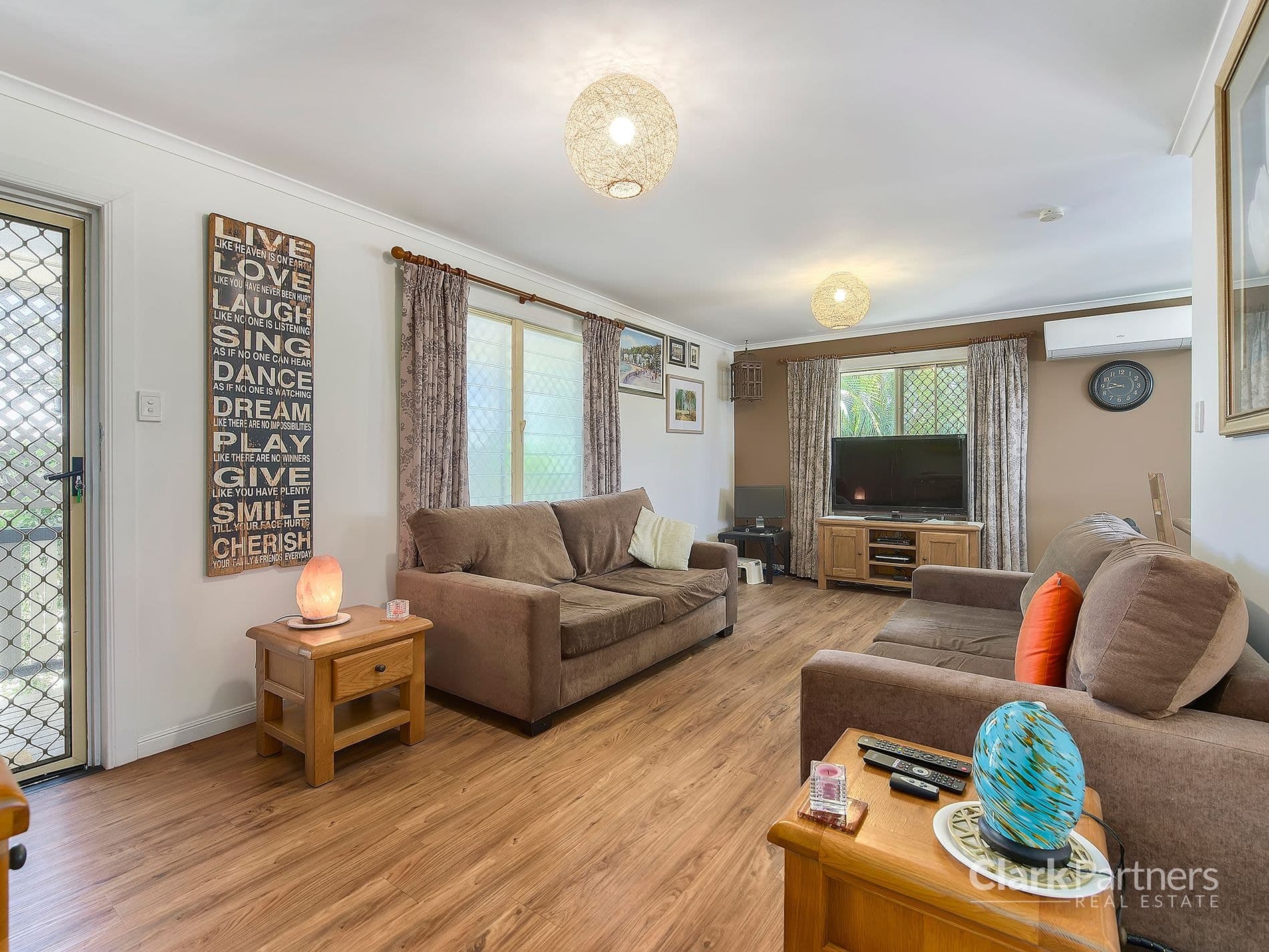 11 Lancaster Street, Strathpine, QLD, Strathpine - Thumbnail 3