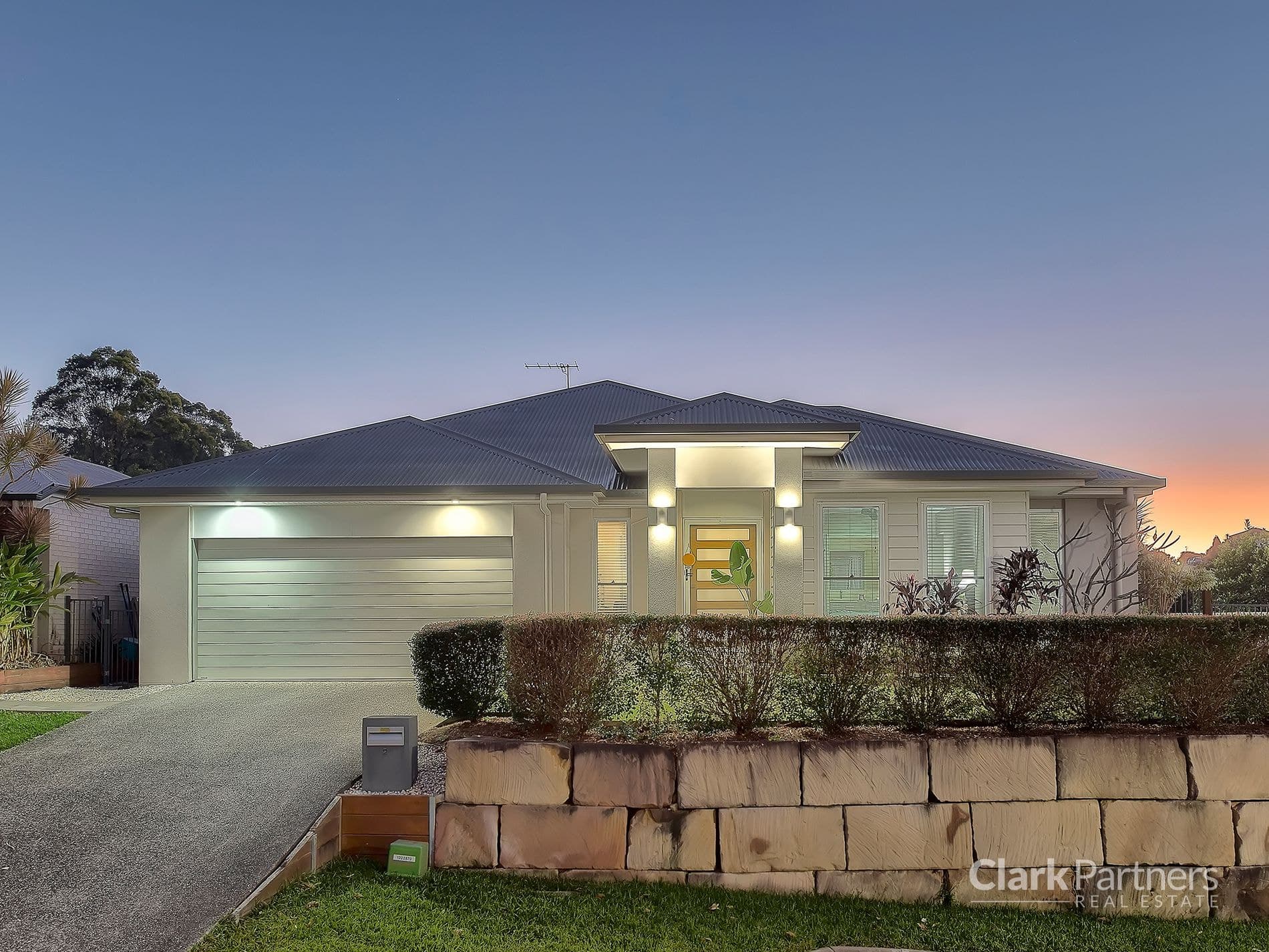2 Lefroy Court, Warner, QLD, Warner - Image 1