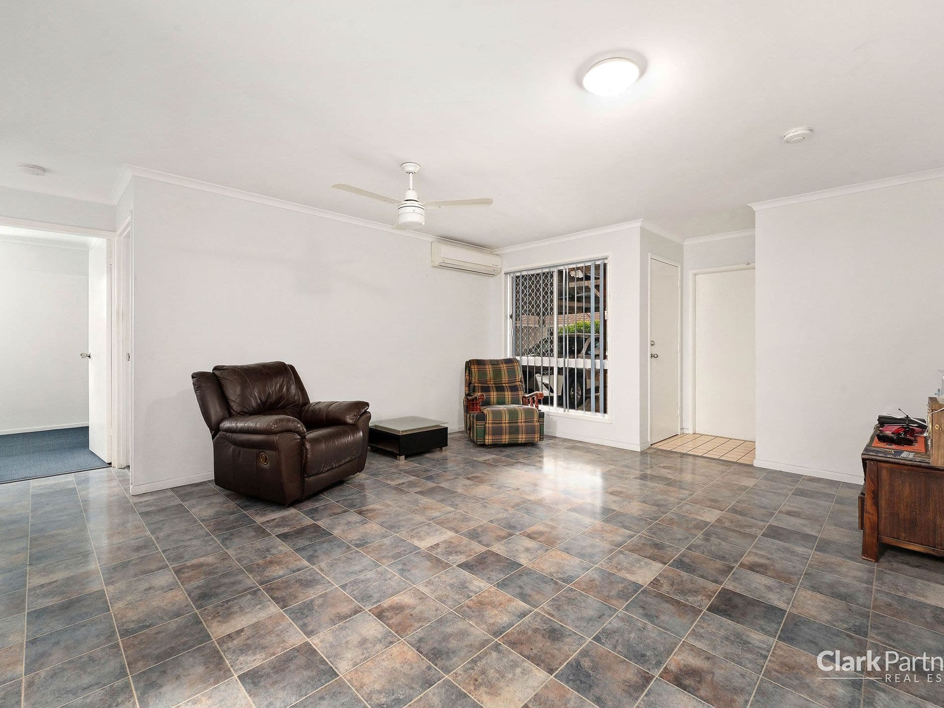 23 Piovesan Court, Brendale, QLD, Brendale - Thumbnail 2