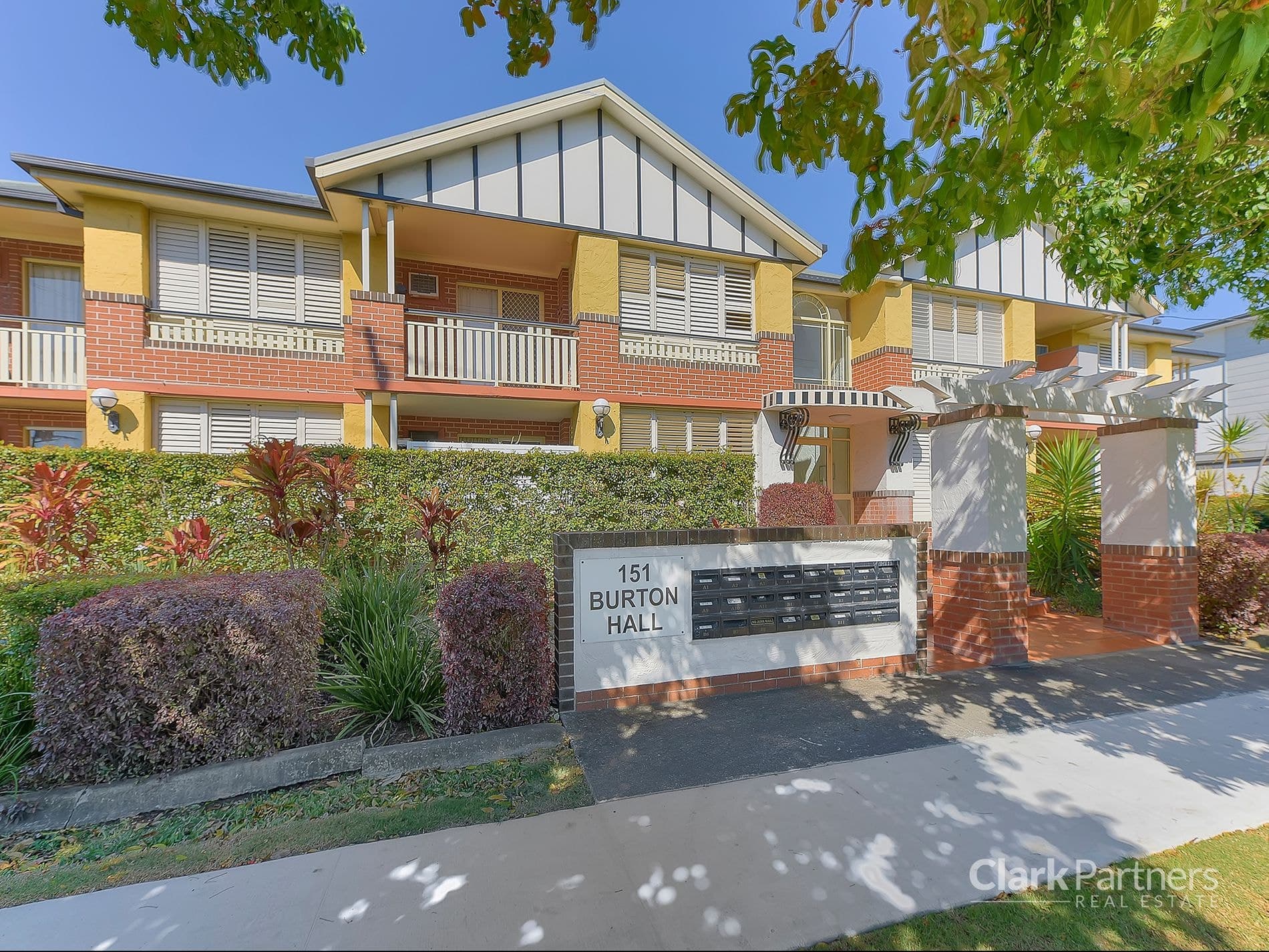 B9 / 151 Beatrice Terrace, Ascot, QLD, Ascot - Thumbnail 2