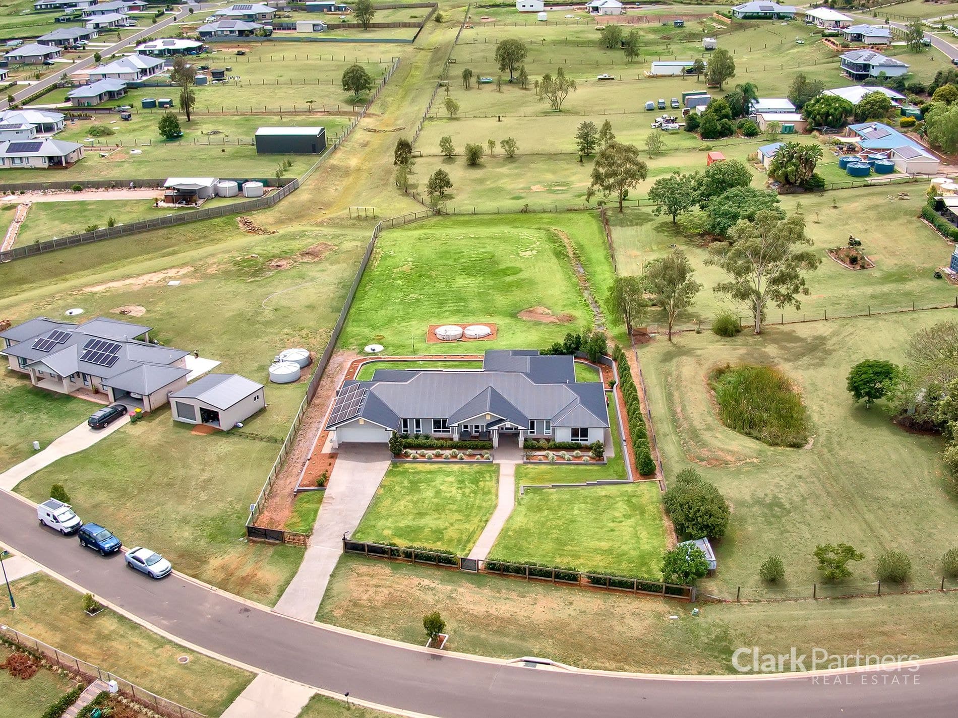 4 Mahogany Drive, Plainland, QLD, Plainland - Thumbnail 2