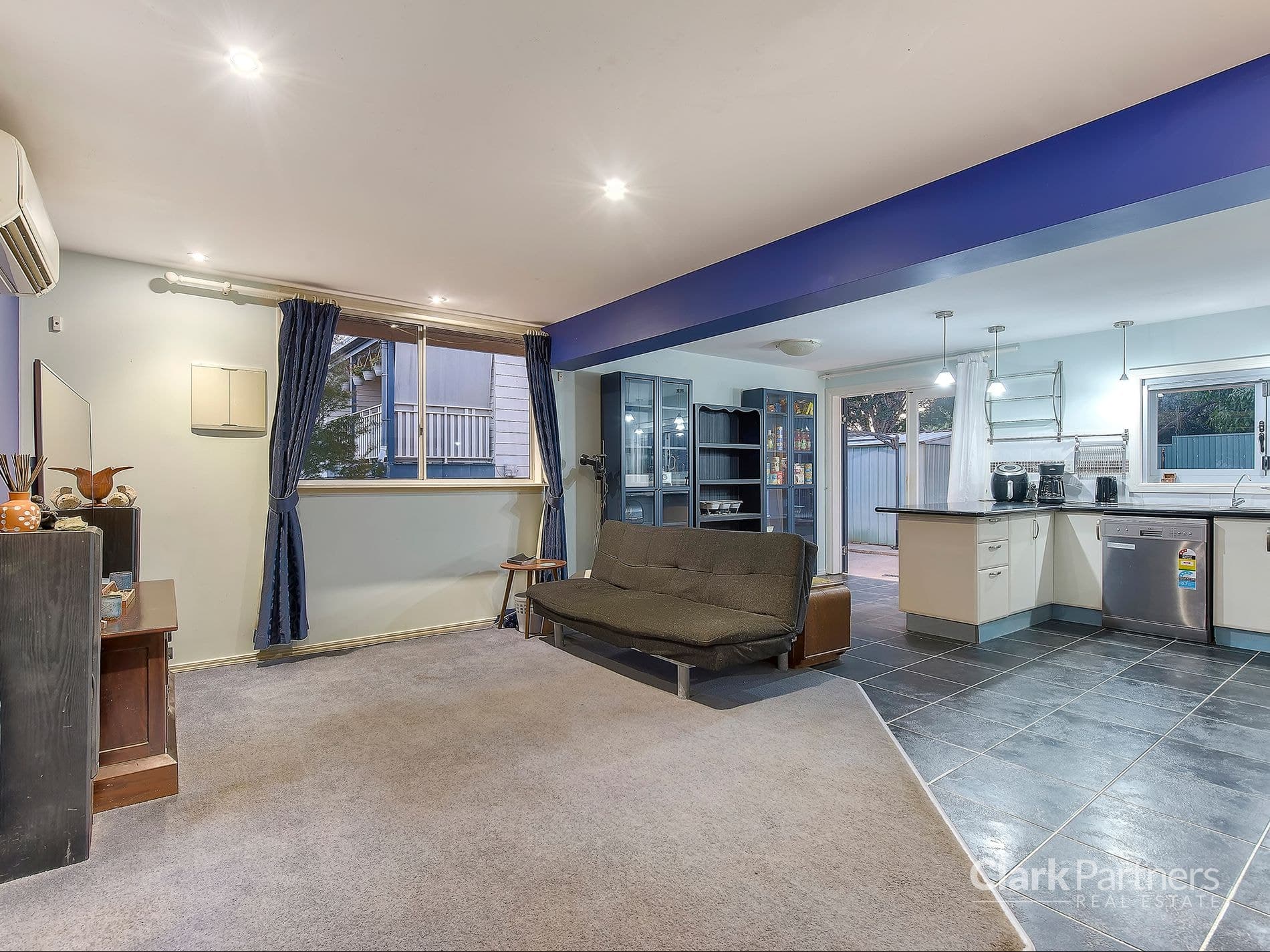 19 Highfield Crescent, Strathpine, QLD, Strathpine - Thumbnail 3