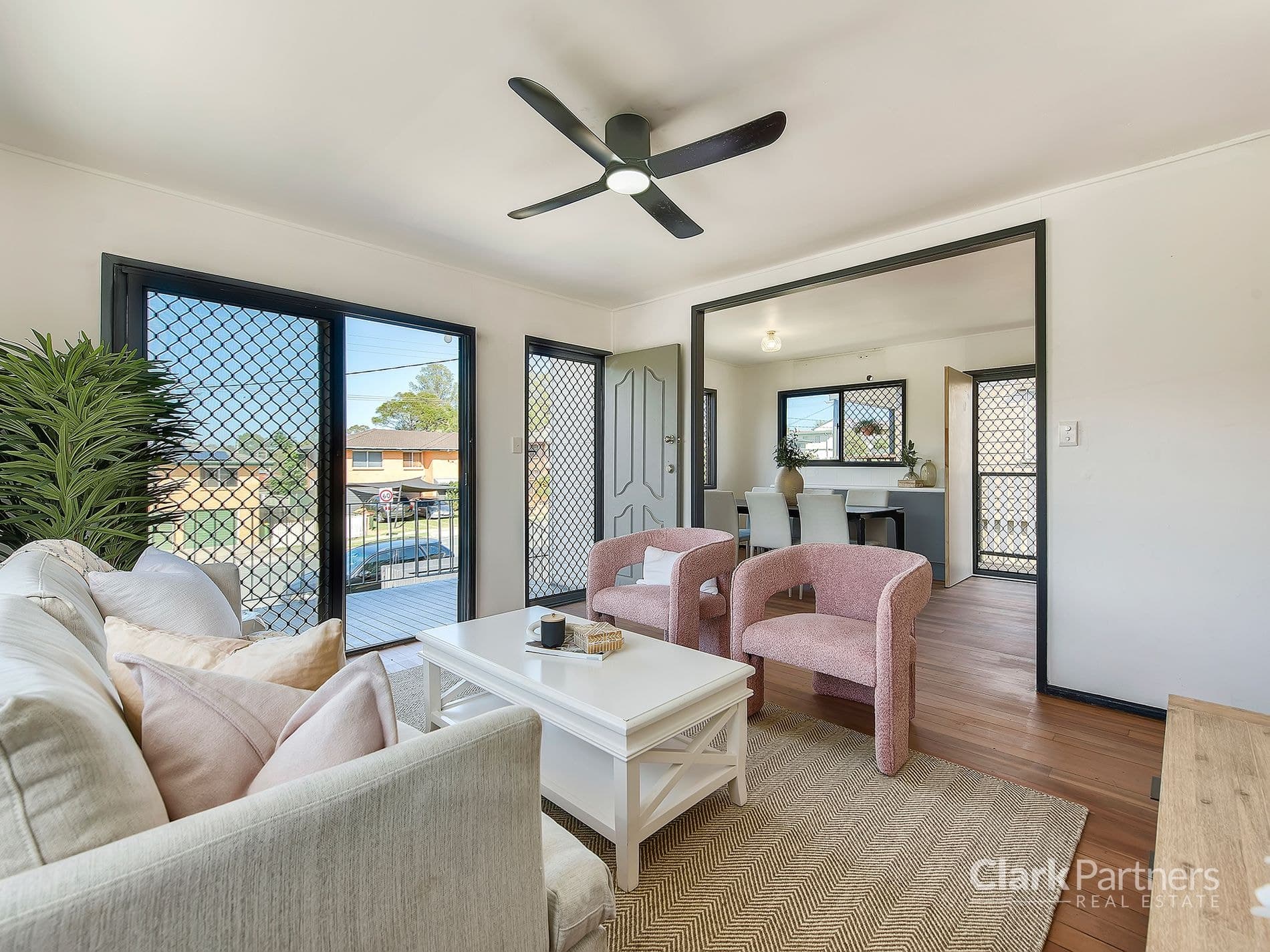 216 Samsonvale Road, Bray Park, QLD, Bray Park - Thumbnail 2