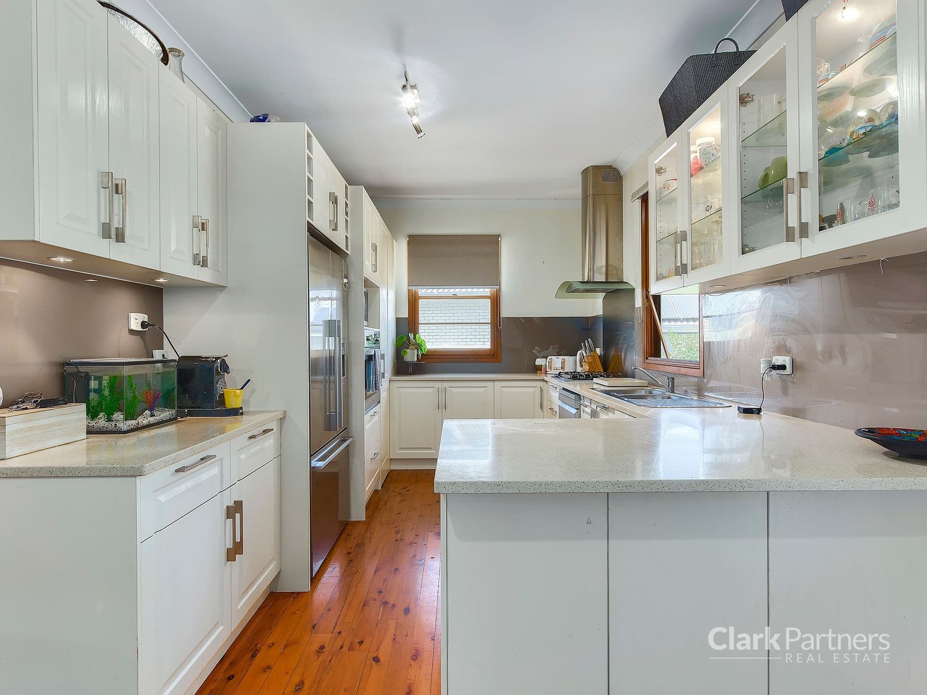 1 Howard Court, Arana Hills, QLD, Arana Hills - Thumbnail 7