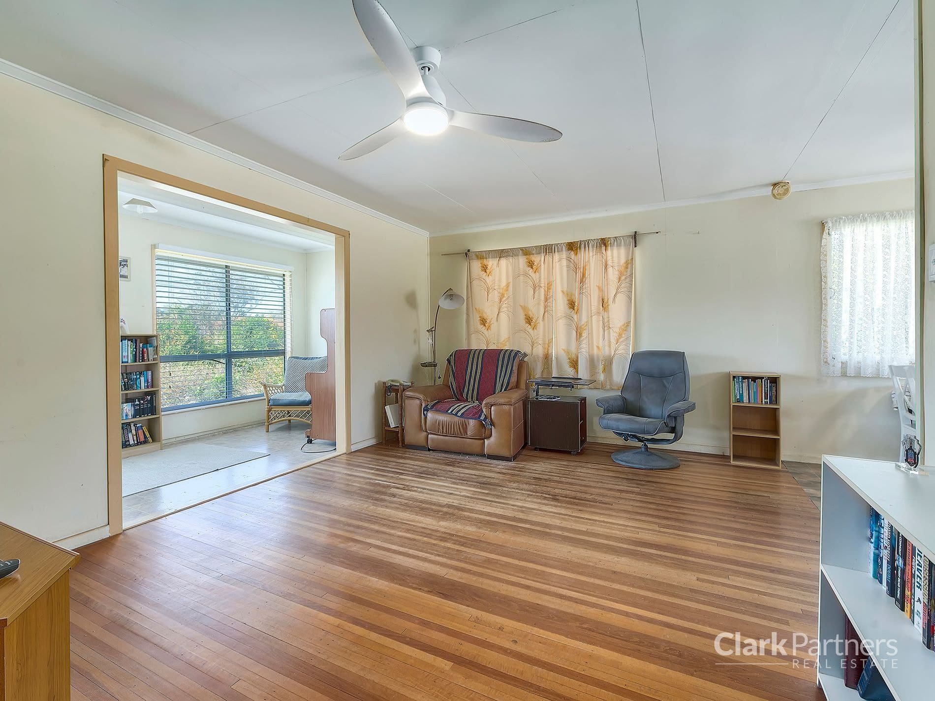 32 Leone Street, Bray Park, QLD, Bray Park - Thumbnail 2