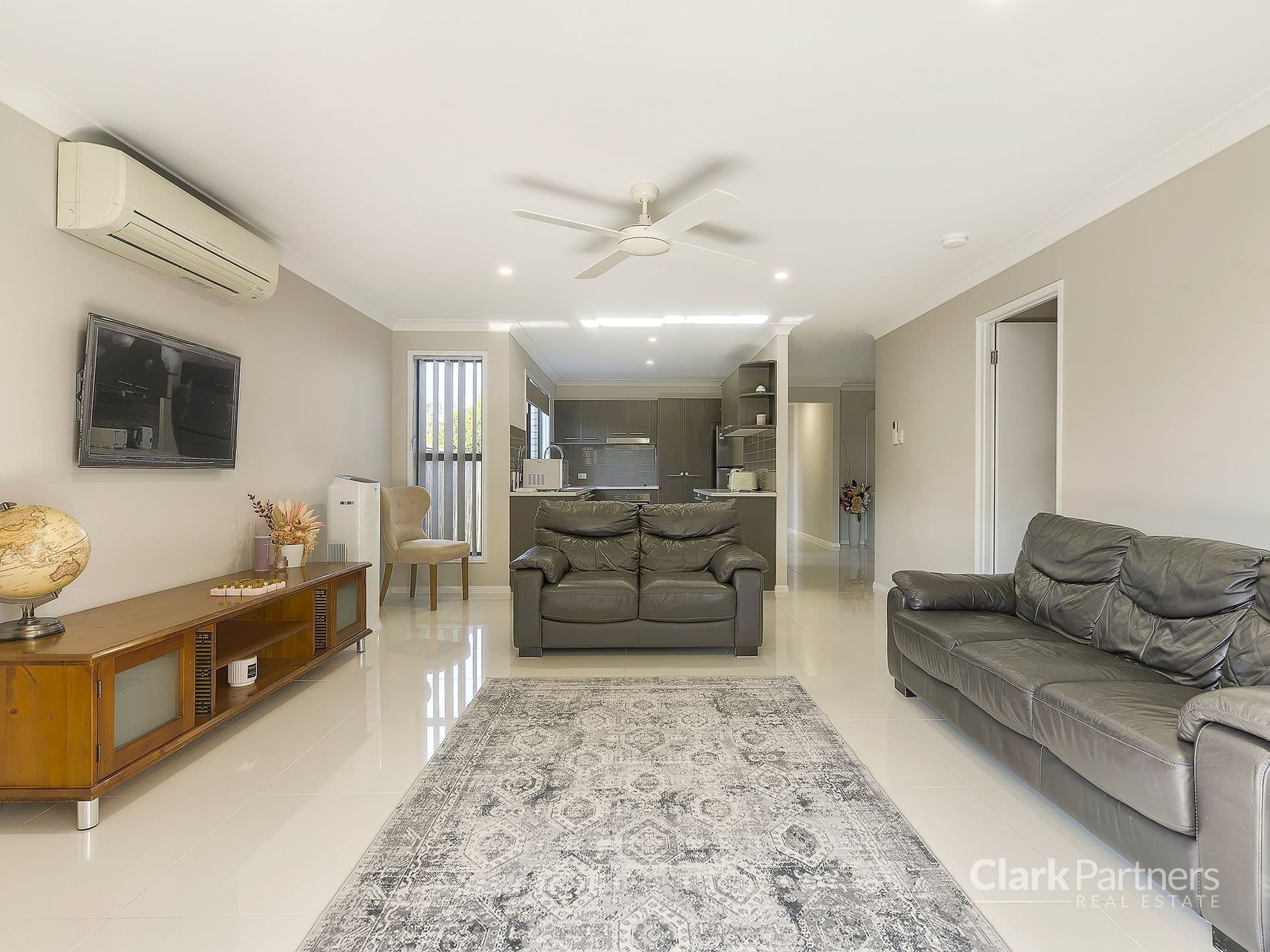 18 Hume Circuit, Warner, QLD, Warner - Thumbnail 2