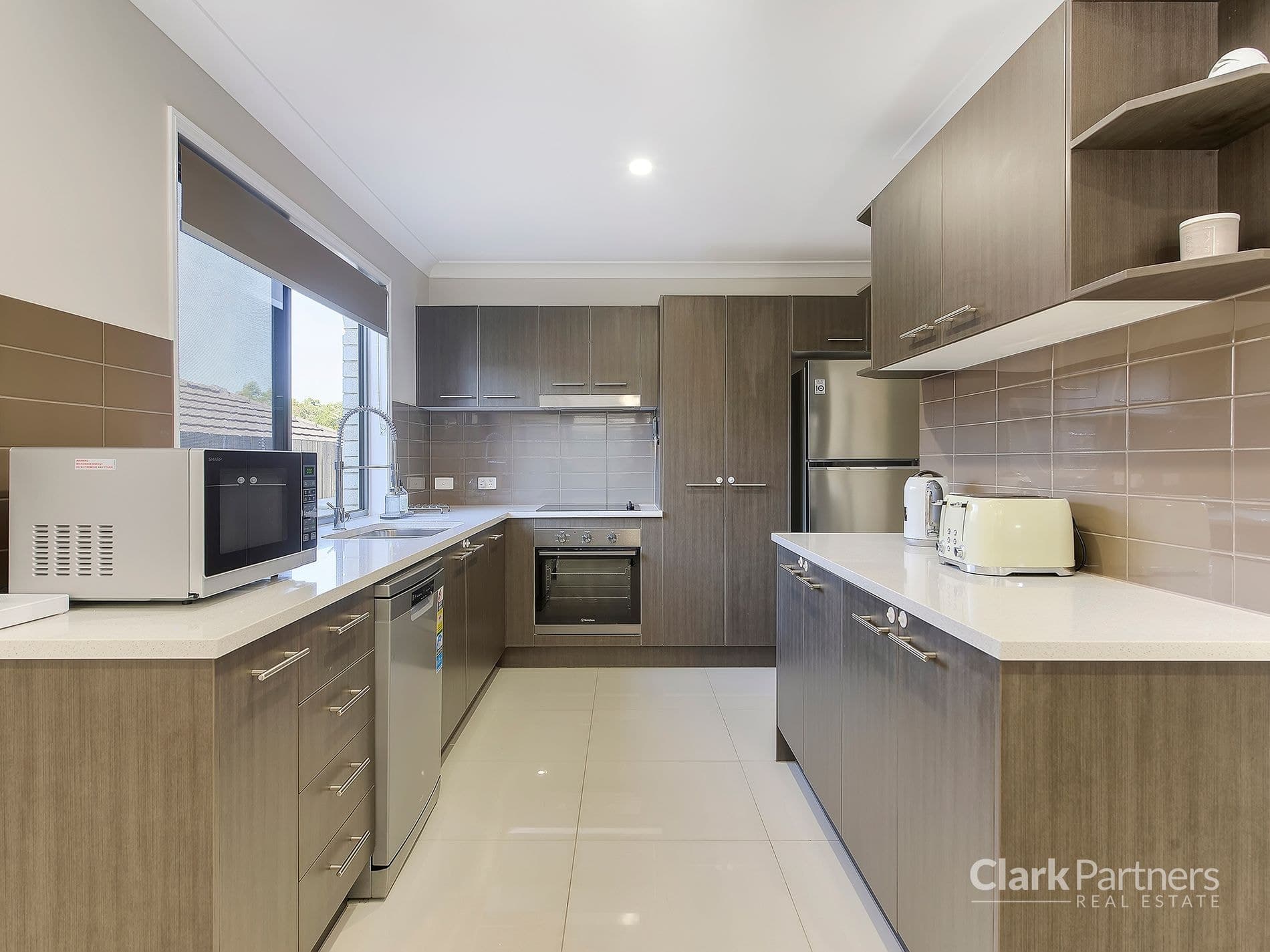 18 Hume Circuit, Warner, QLD, Warner - Thumbnail 4