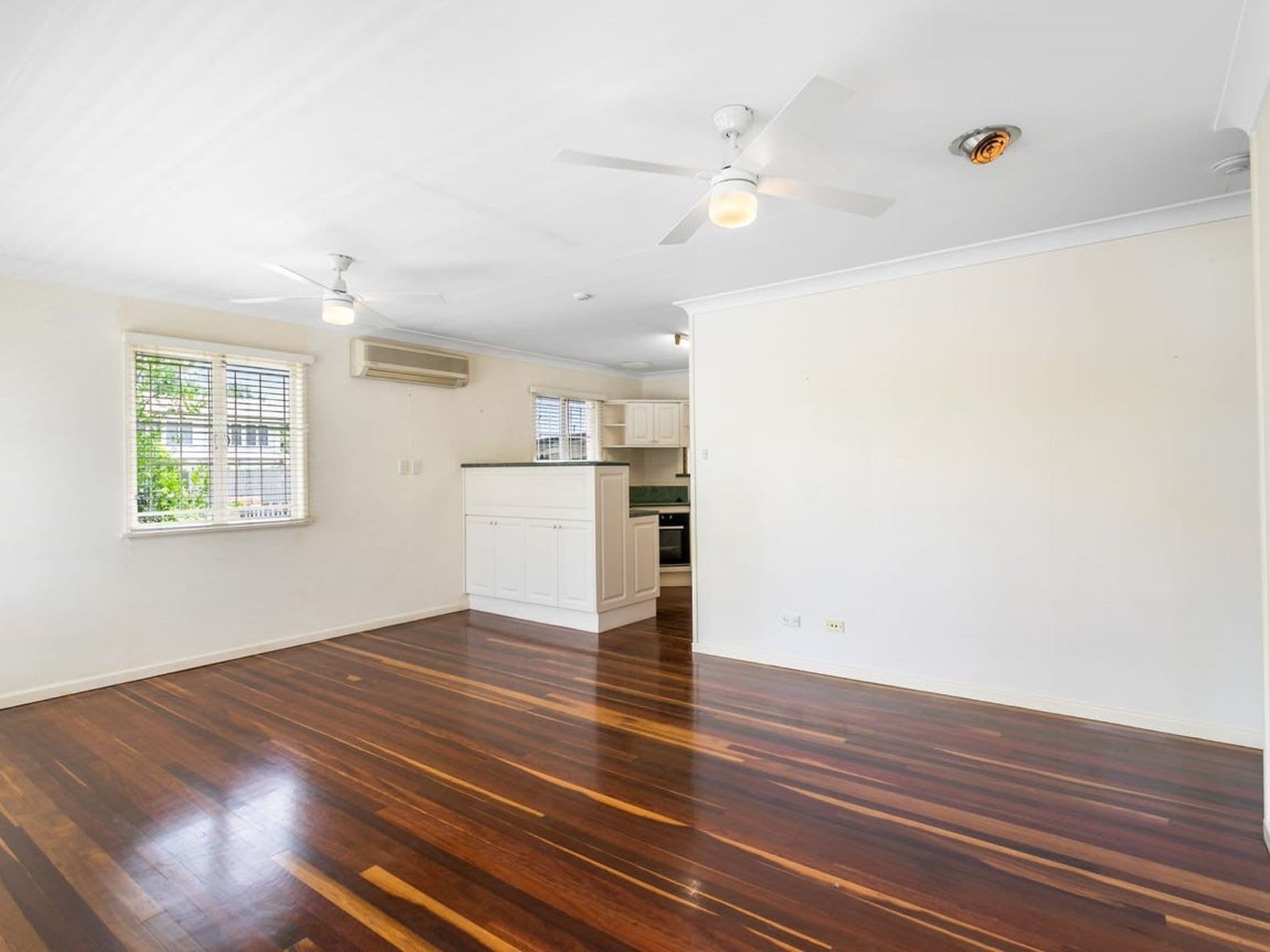 22 Ellis Street, Lawnton, QLD, Lawnton - Thumbnail 4