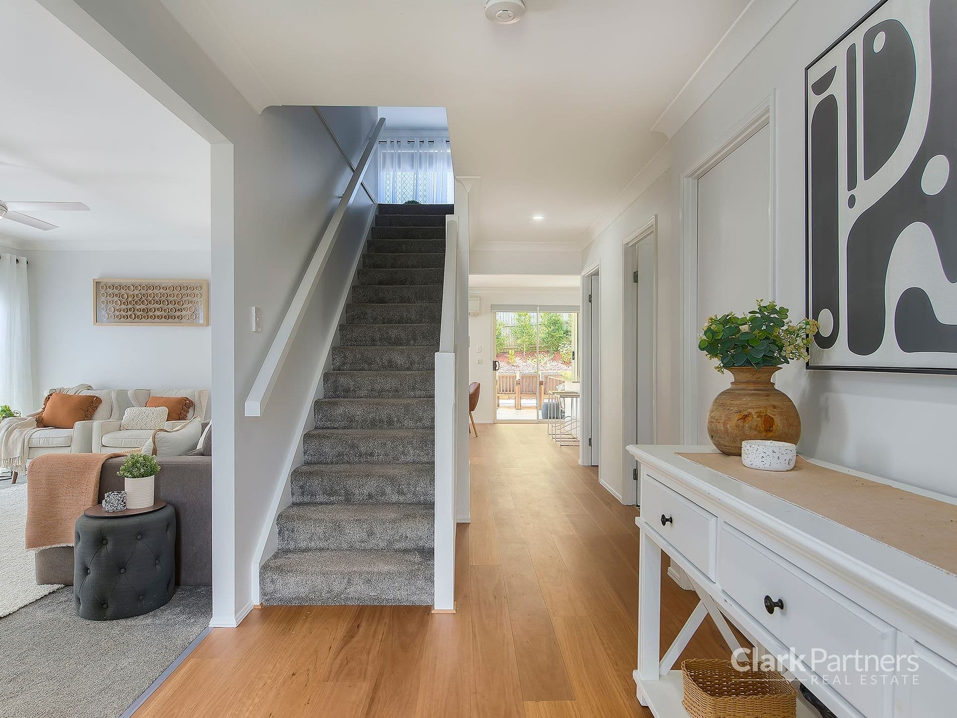 19 Nadine Court, Warner, QLD, Warner - Thumbnail 2