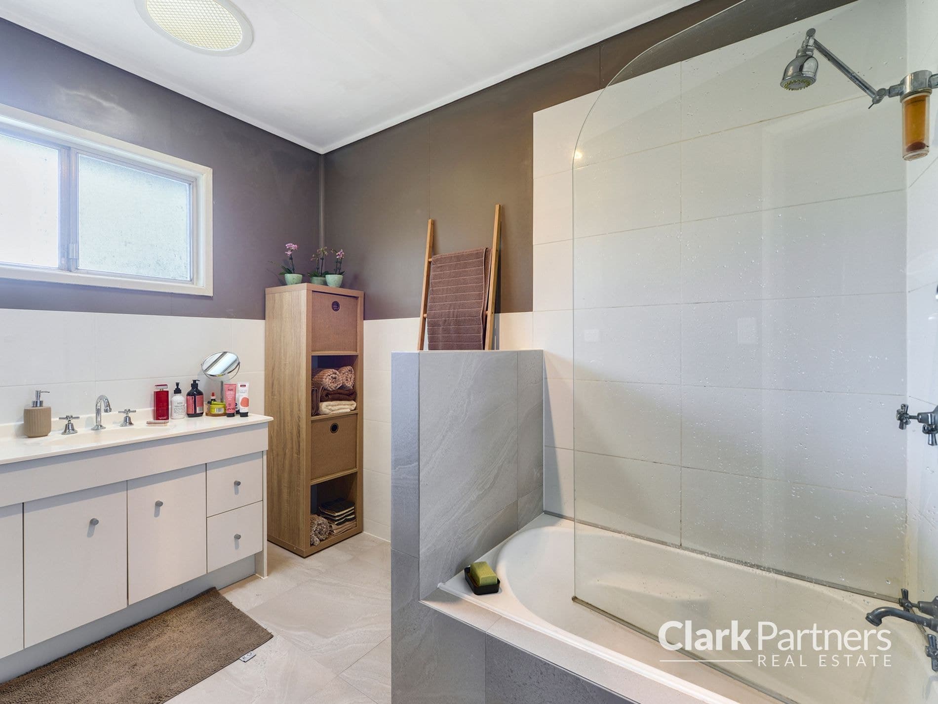 16 Valiant Crescent, Strathpine, QLD, Strathpine - Thumbnail 8