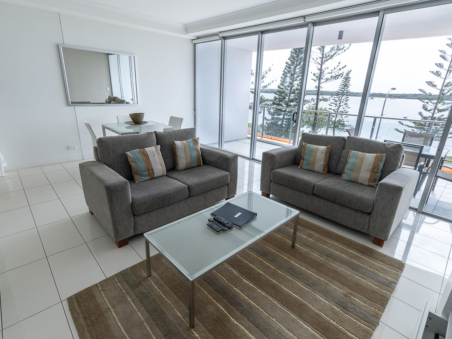 314 / 430 Marine Parade, Biggera Waters, QLD, Biggera Waters - Thumbnail 3