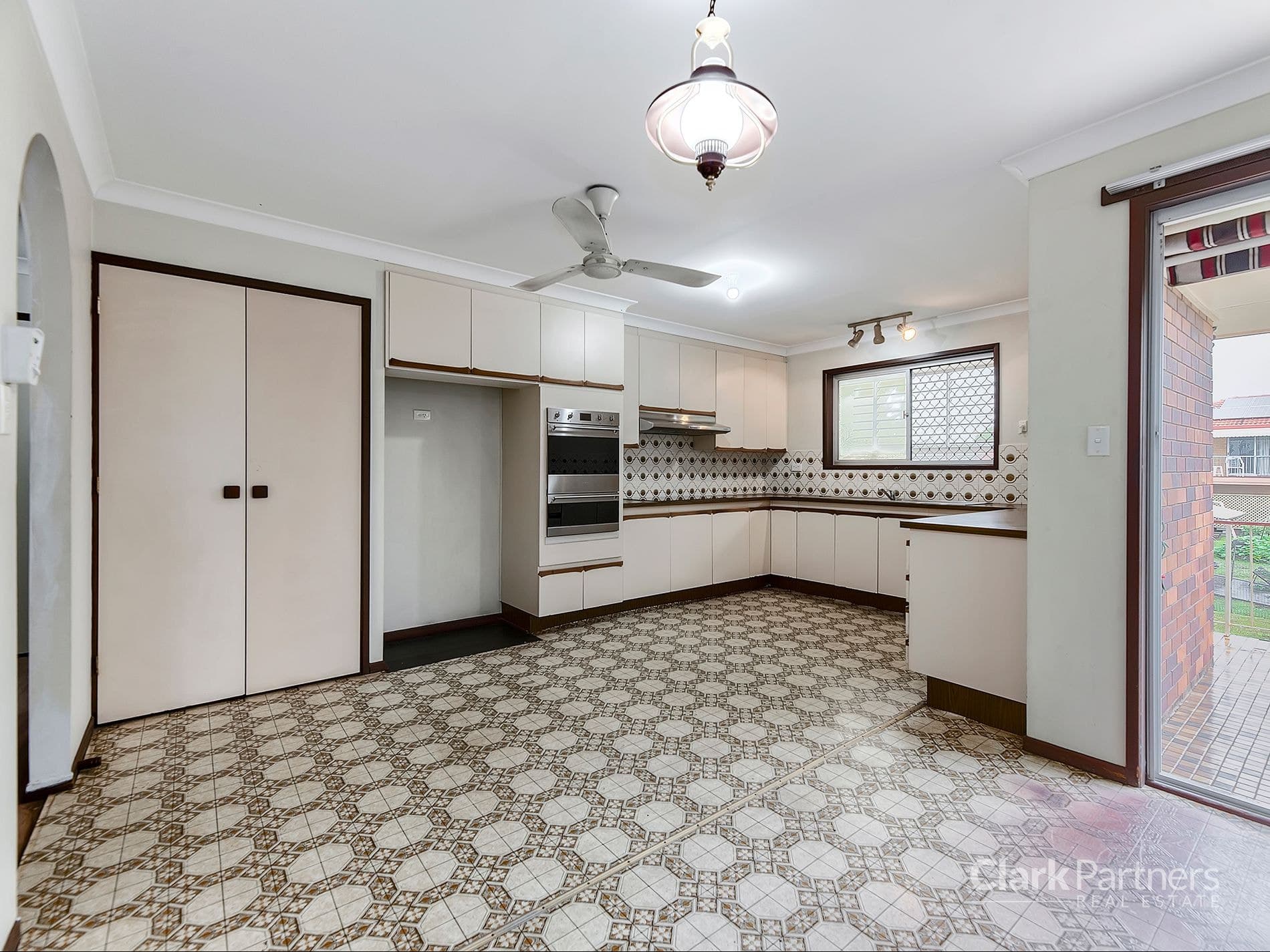 25 Schubert Street, Strathpine, QLD, Strathpine - Thumbnail 2
