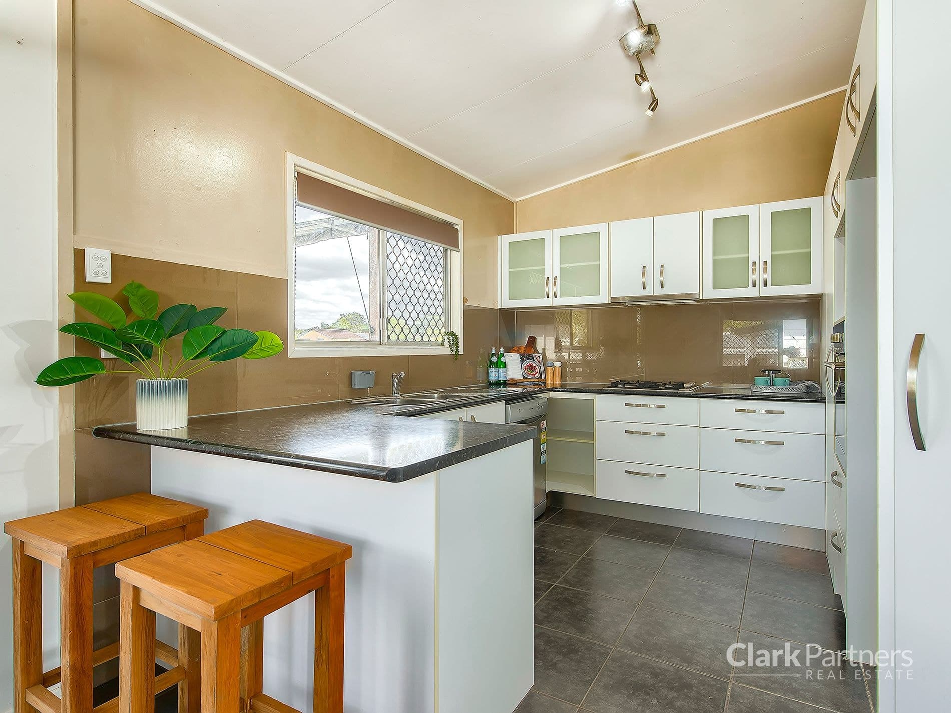45 Jacaranda Drive, Albany Creek, QLD, Albany Creek - Thumbnail 5