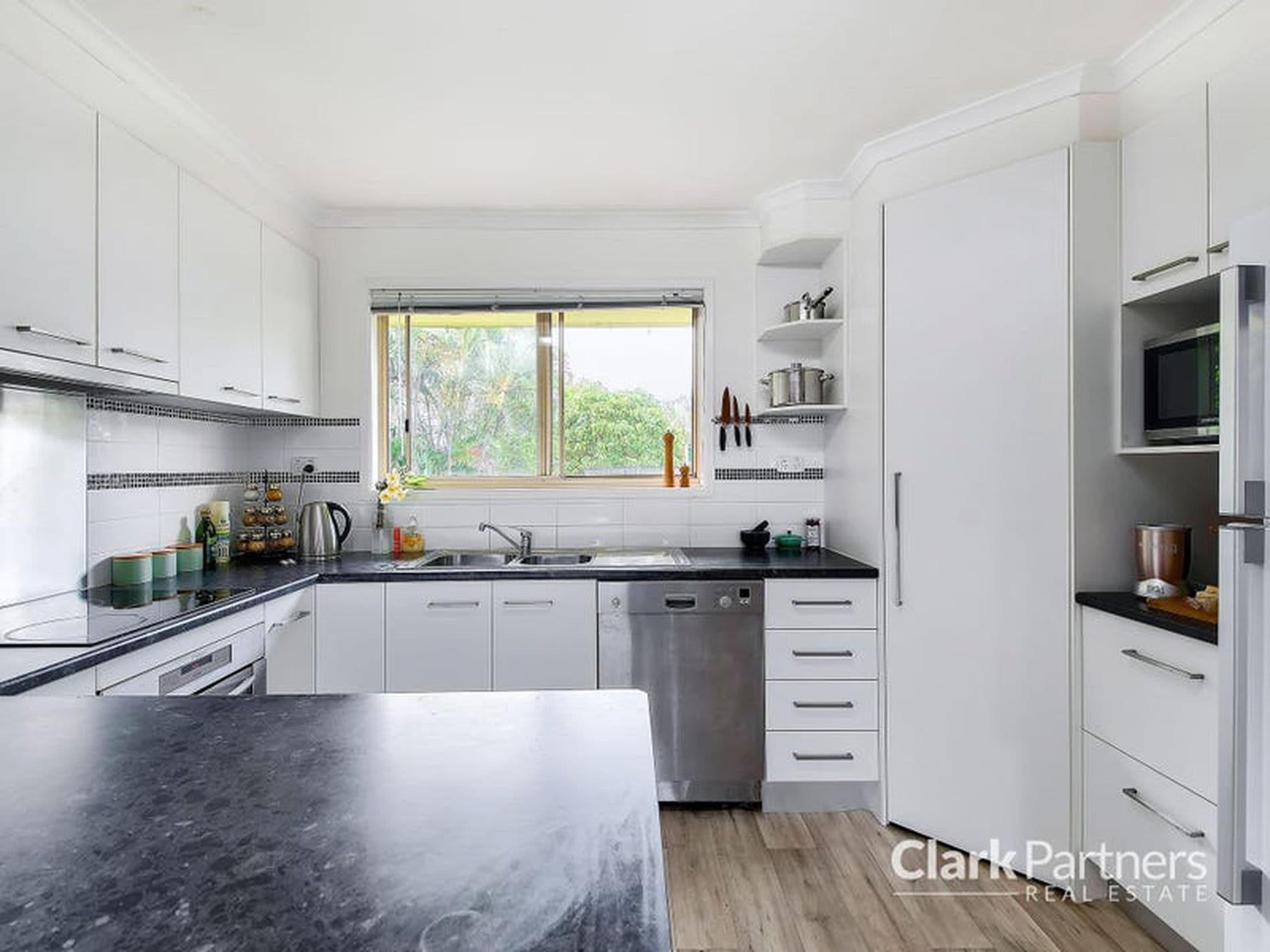 39 Chambery Road, Petrie, QLD, Petrie - Thumbnail 5