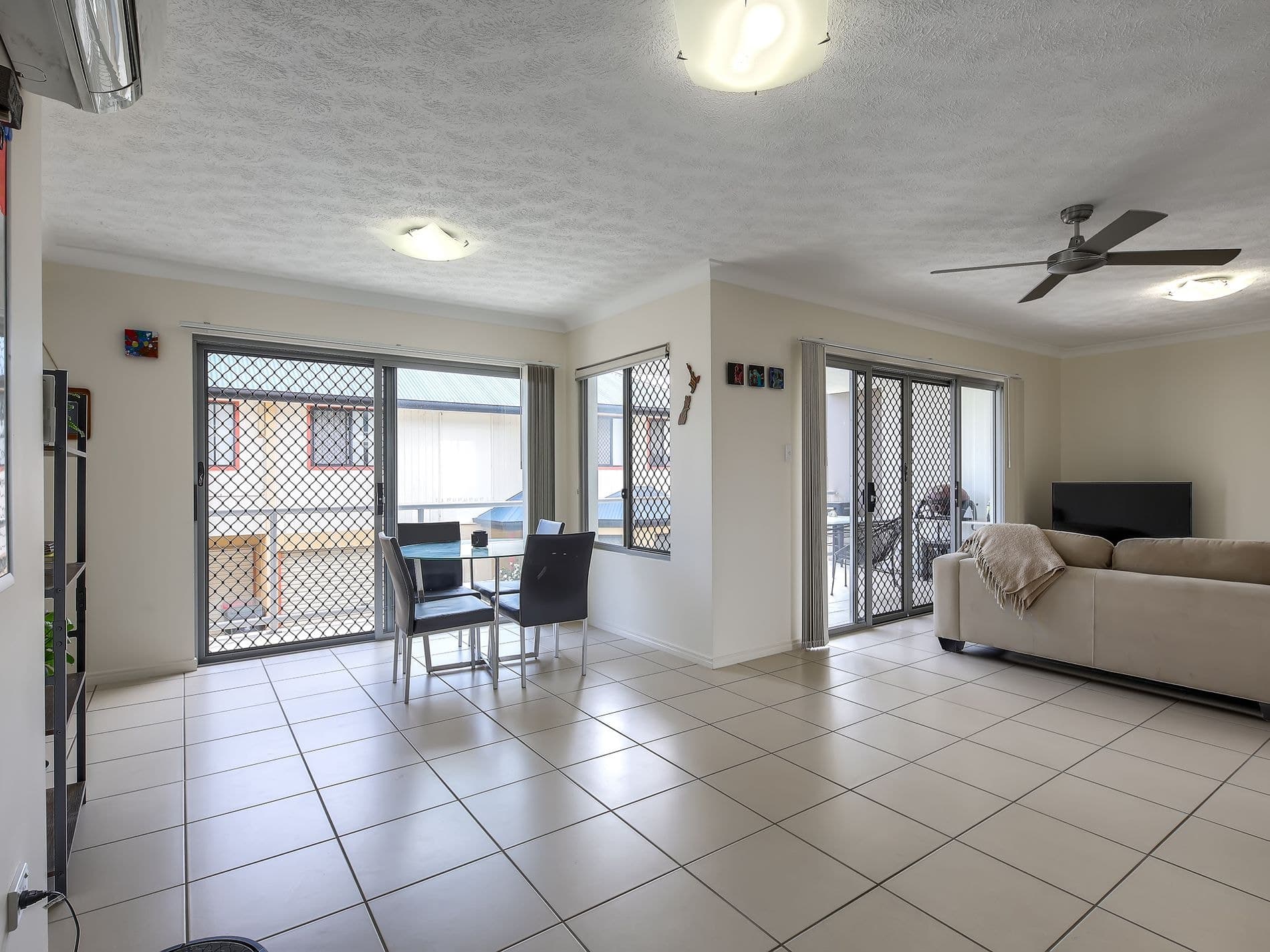 2 / 14 Yaralla Street, Chermside, QLD, Chermside - Thumbnail 3