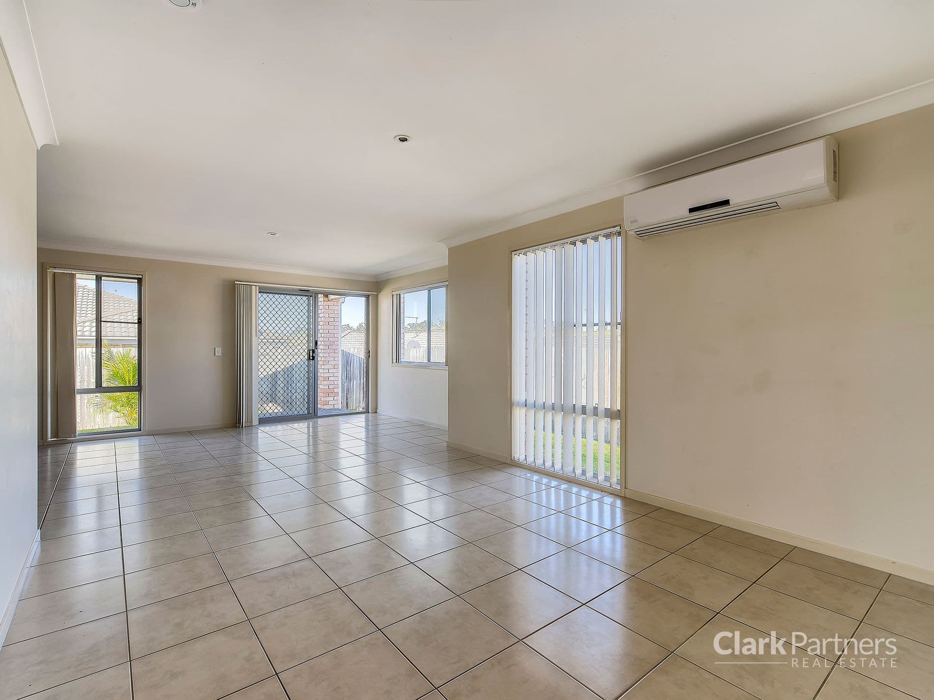 74 Diamantina Boulevard, Brassall, QLD, Brassall - Thumbnail 2