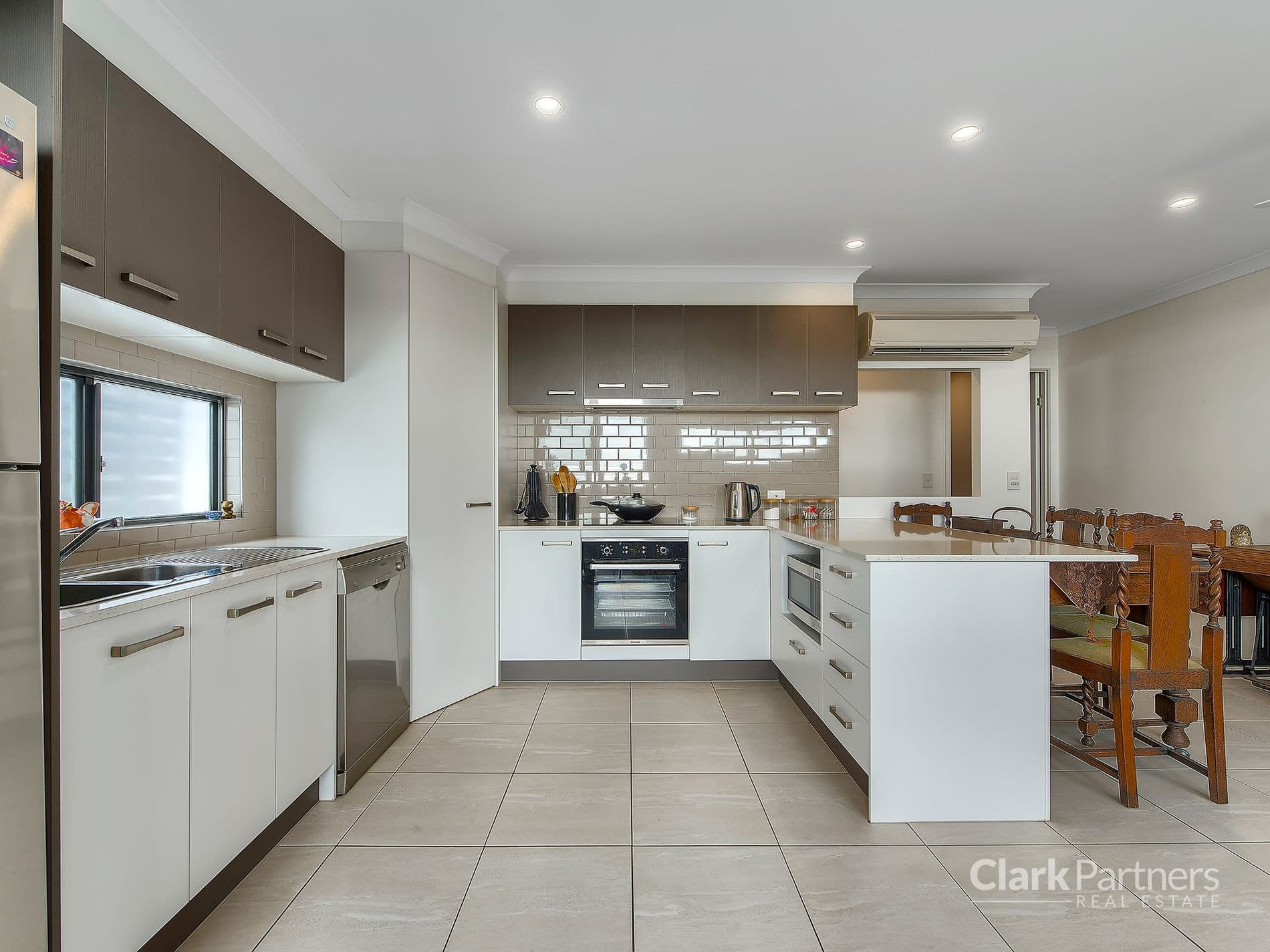 31 Adelaide Circuit, Baringa, QLD, Baringa - Thumbnail 2