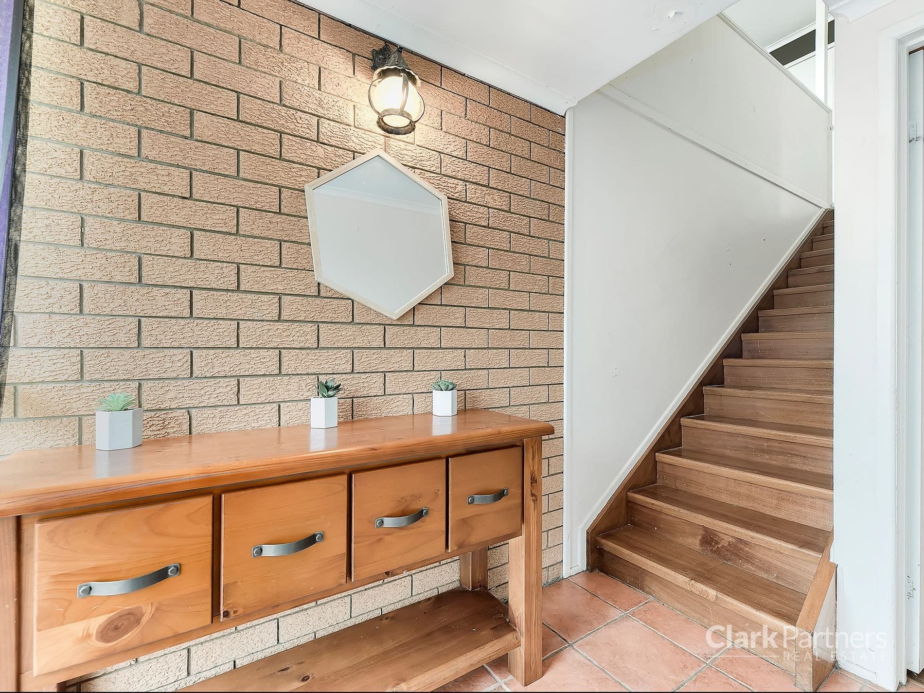 13 Centre Street, Strathpine, QLD, Strathpine - Thumbnail 2