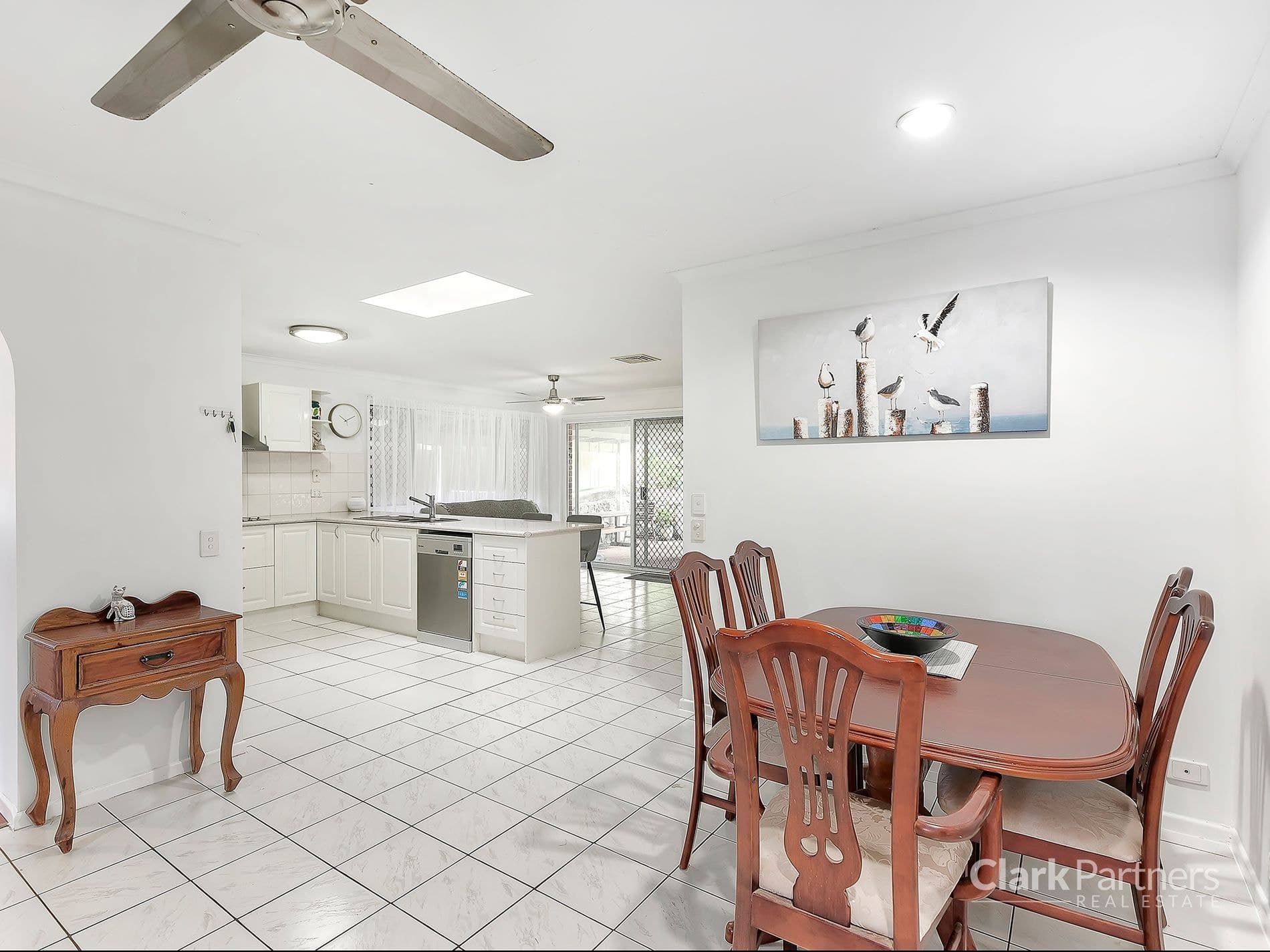 37 Banksia Street, Strathpine, QLD, Strathpine - Thumbnail 4
