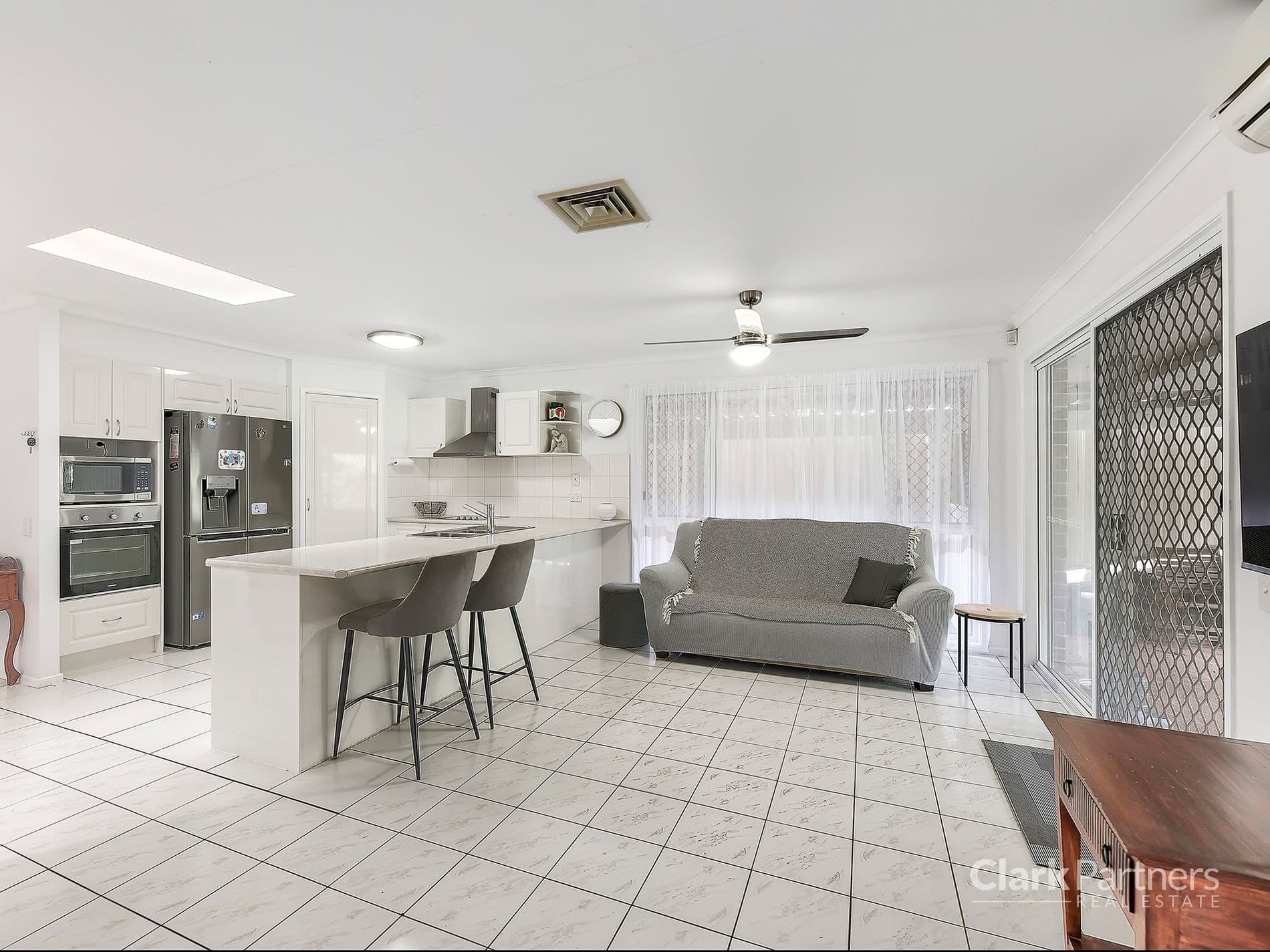 37 Banksia Street, Strathpine, QLD, Strathpine - Thumbnail 6
