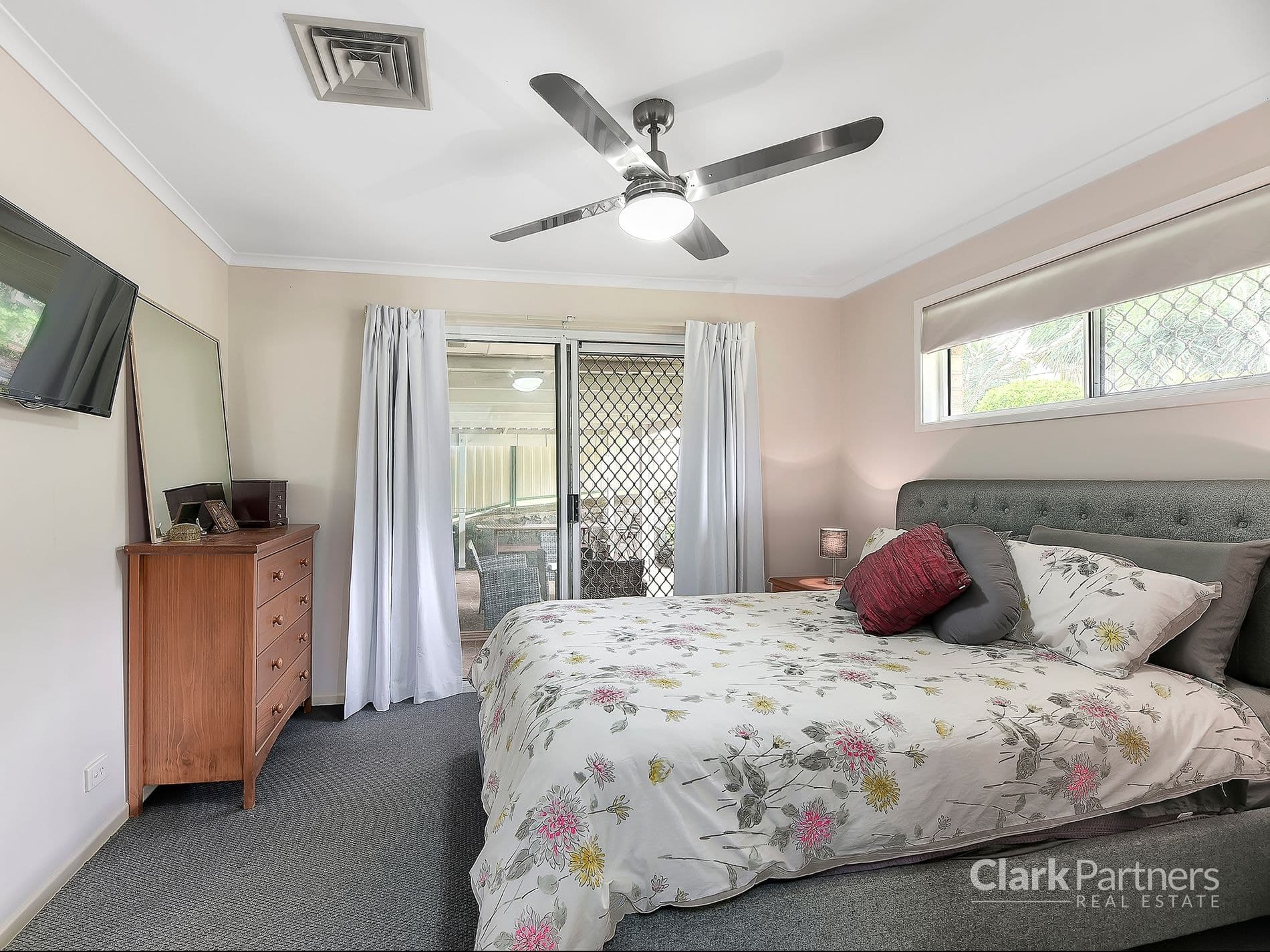 37 Banksia Street, Strathpine, QLD, Strathpine - Thumbnail 8