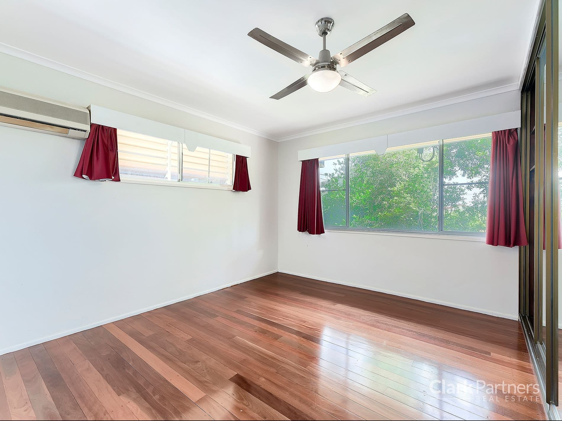 18 Shelley Street, Strathpine, QLD, Strathpine - Thumbnail 8