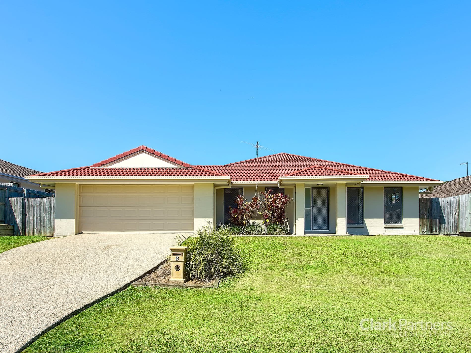 6 Charles Court, Joyner, QLD, Joyner - Image 1