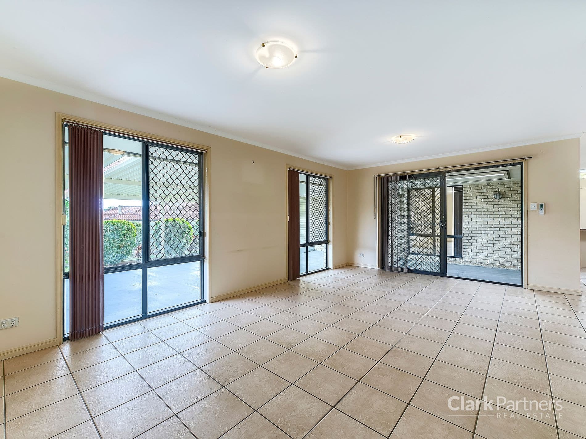 37 Hayward Avenue, Cashmere, QLD, Cashmere - Thumbnail 7