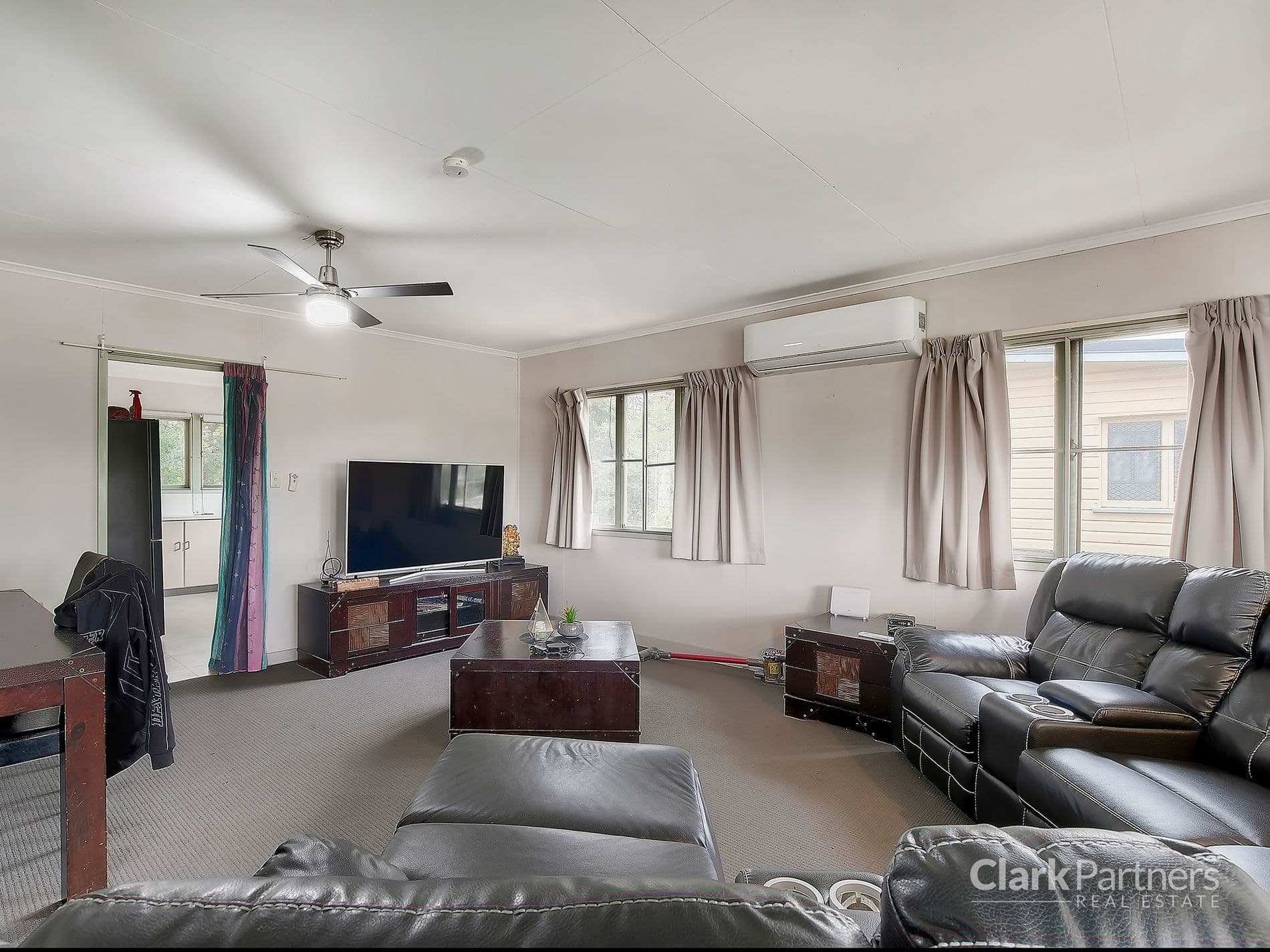 68 Stanley Street, Strathpine, QLD, Strathpine - Thumbnail 2